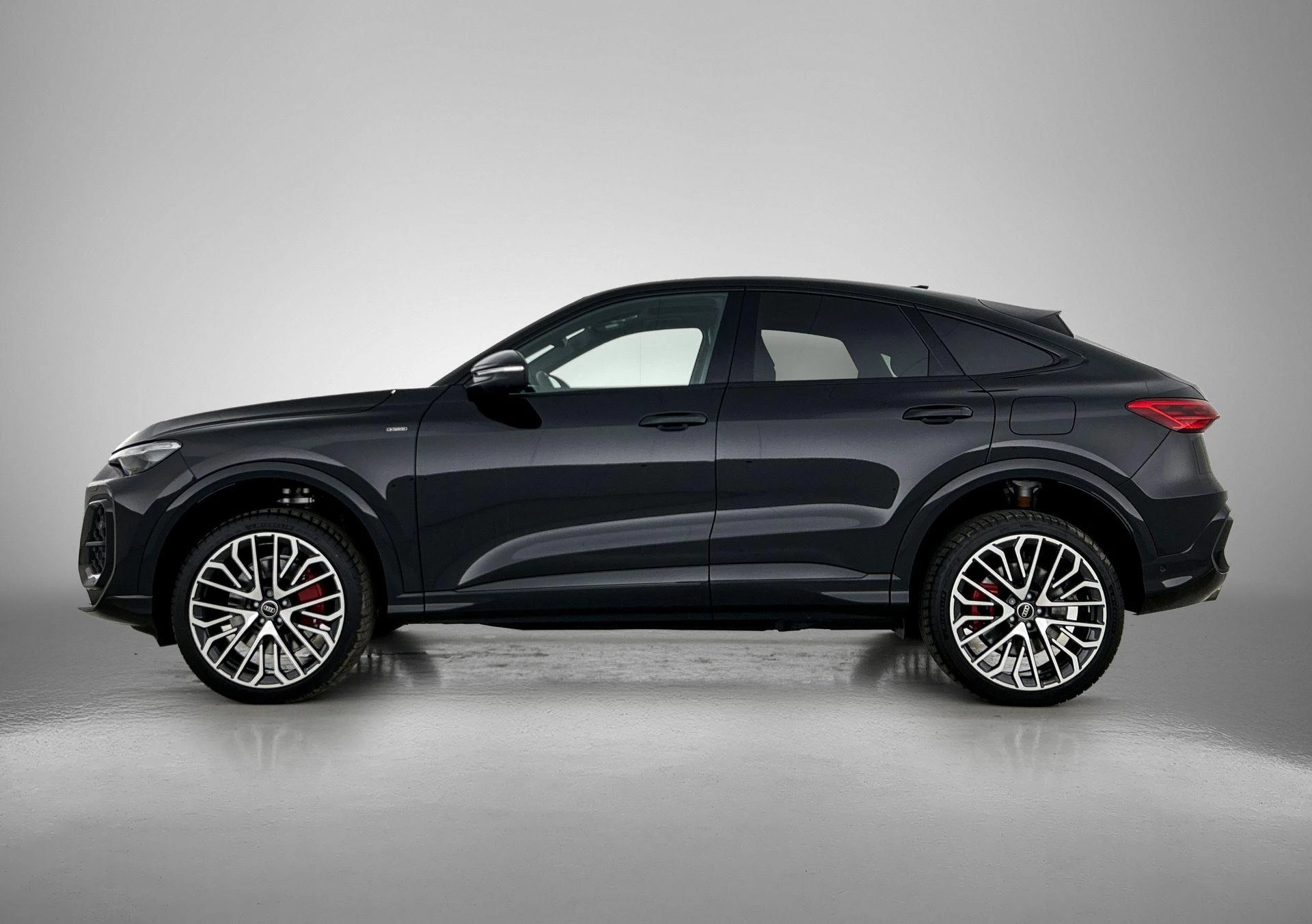 Audi Q5 Sportback 2.0 TFSI e-hybrid quattro S edition Competition