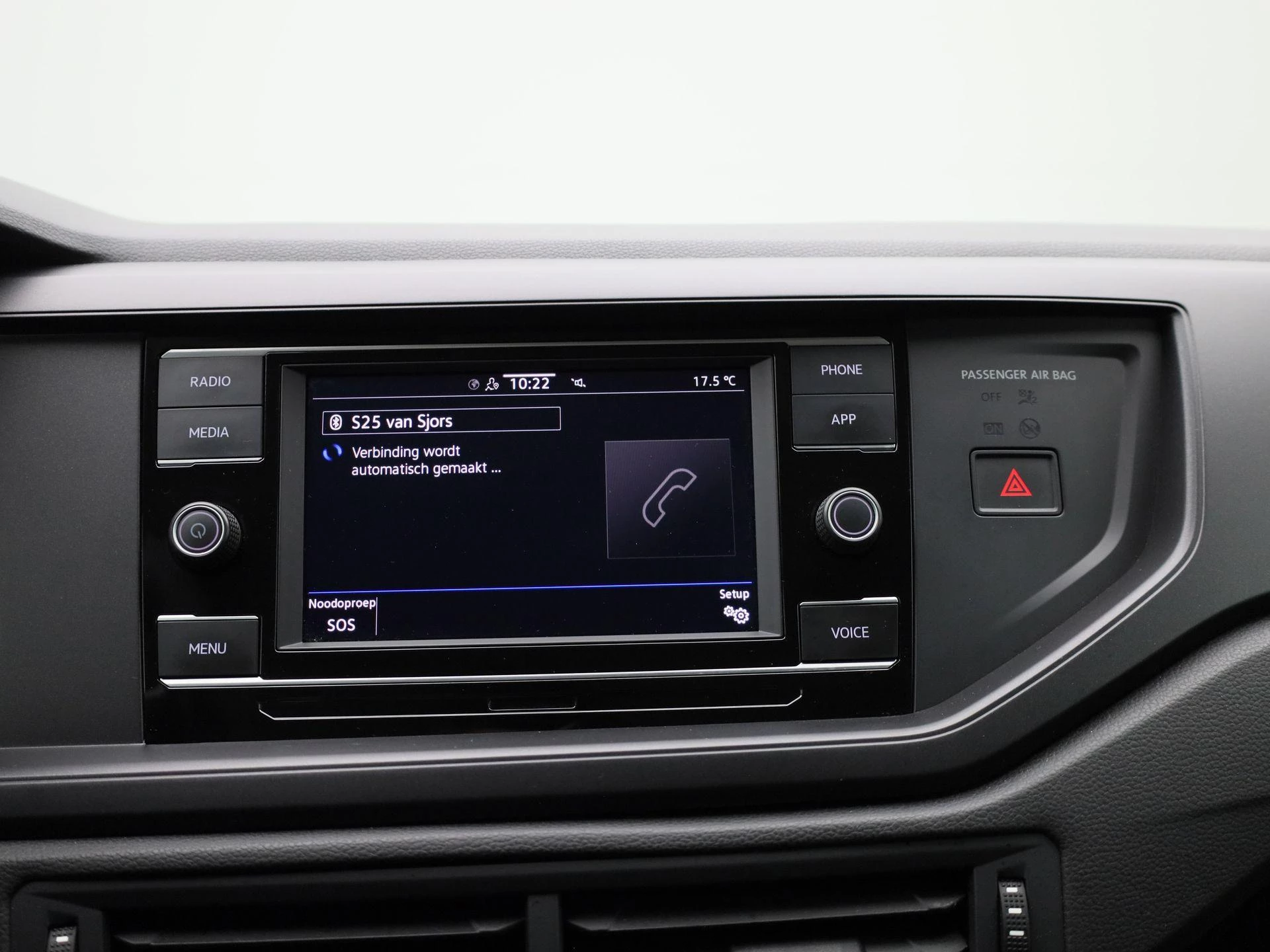 Volkswagen-Polo-image-19
