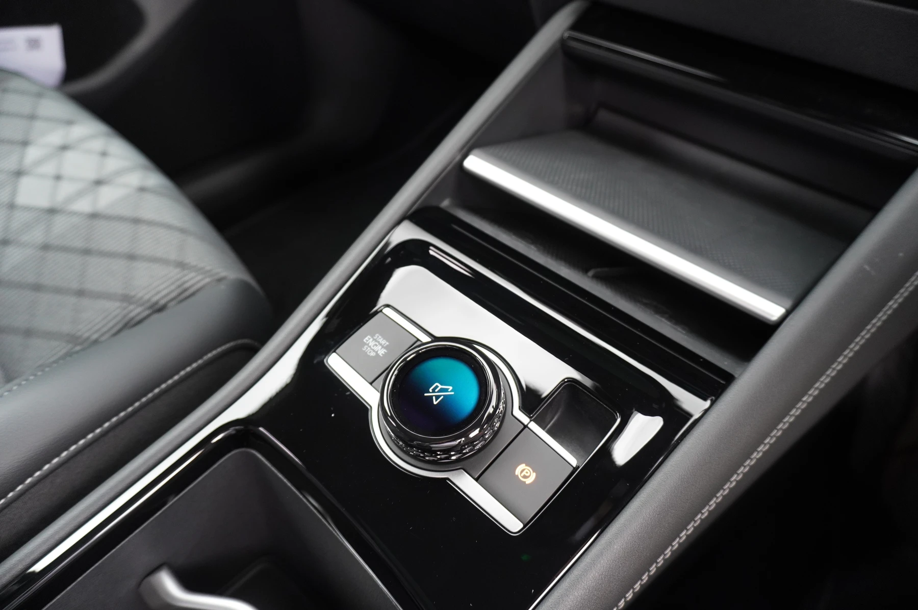 Volkswagen-Tayron-image-33
