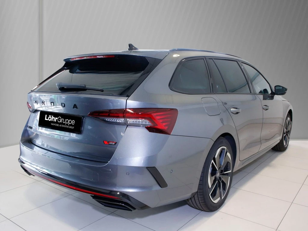 Škoda Octavia Combi RS 2.0 TSI UPE 58.490 RS Lounge