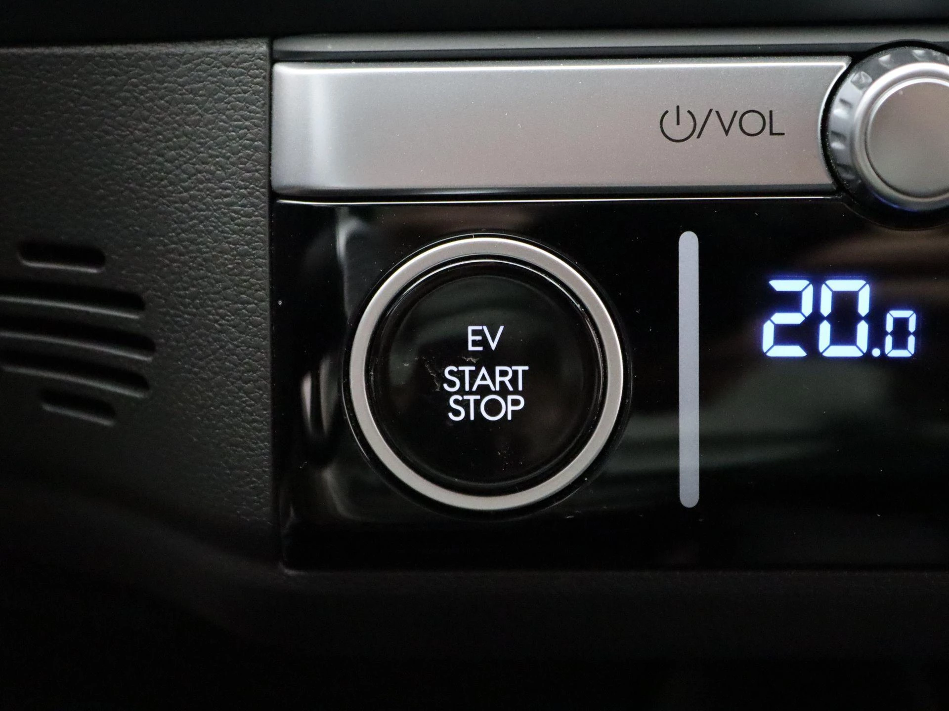 Hyundai-IONIQ 6-image-17