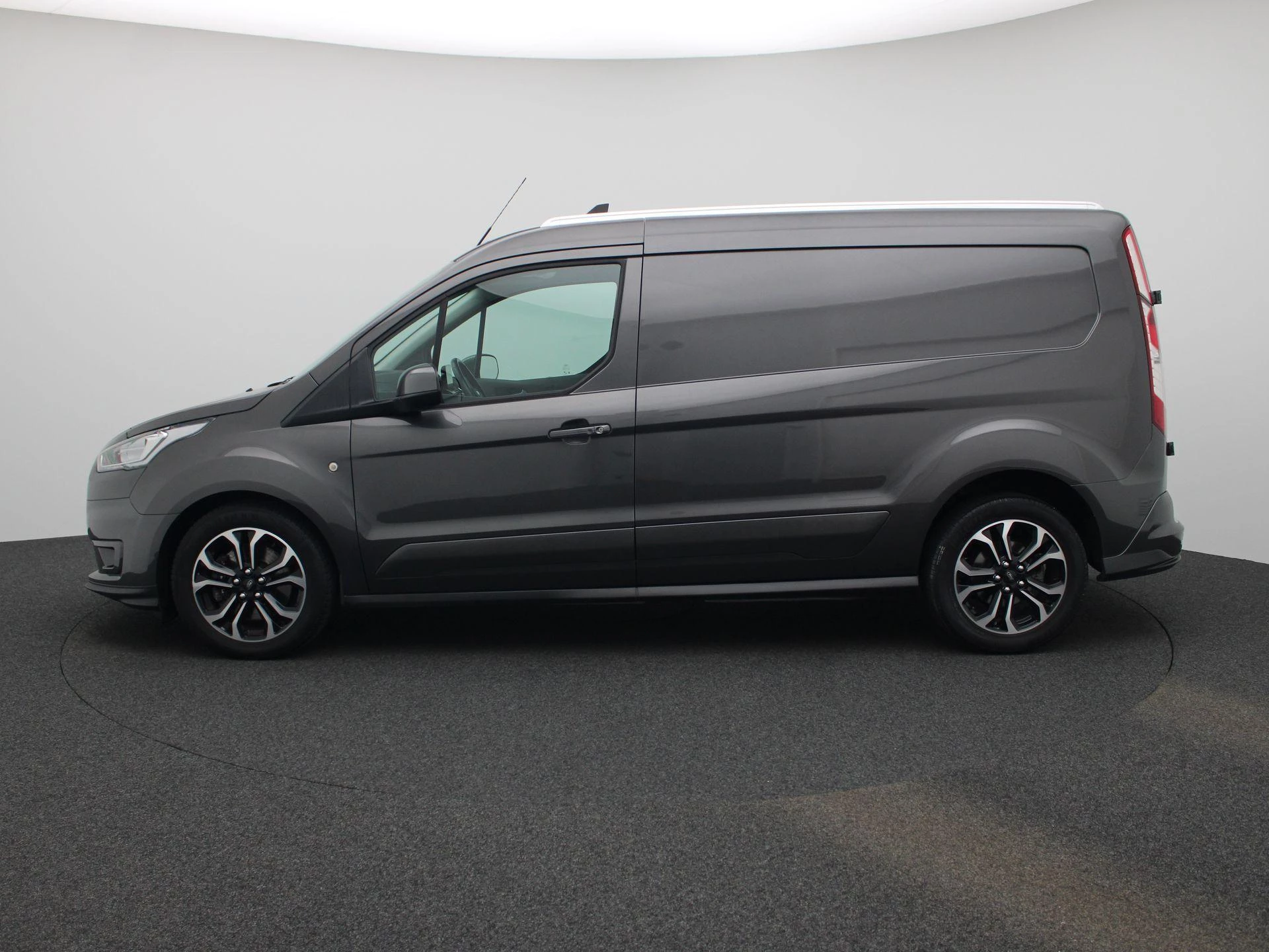 Ford Transit Connect 1.5 EcoBlue L2 Sport