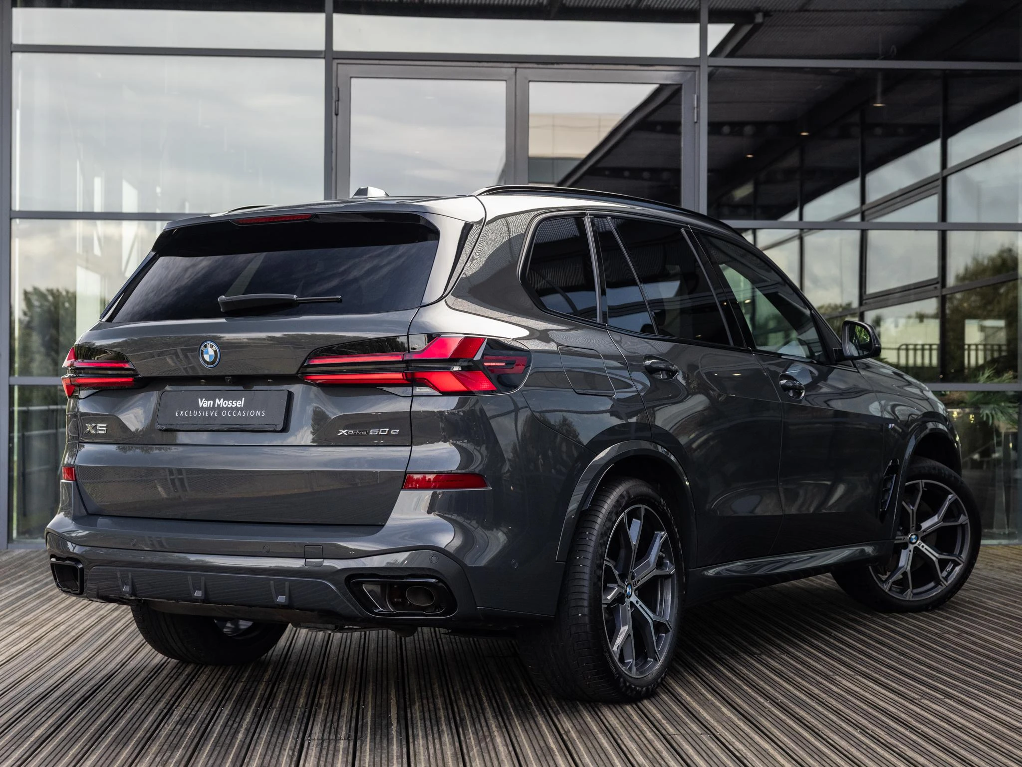 BMW-X5-image-5