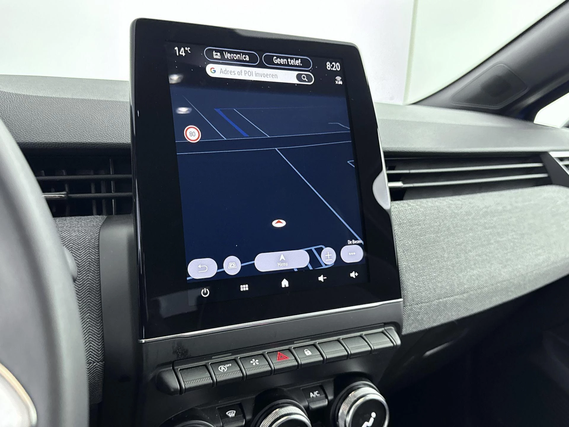 Renault-Clio-image-18