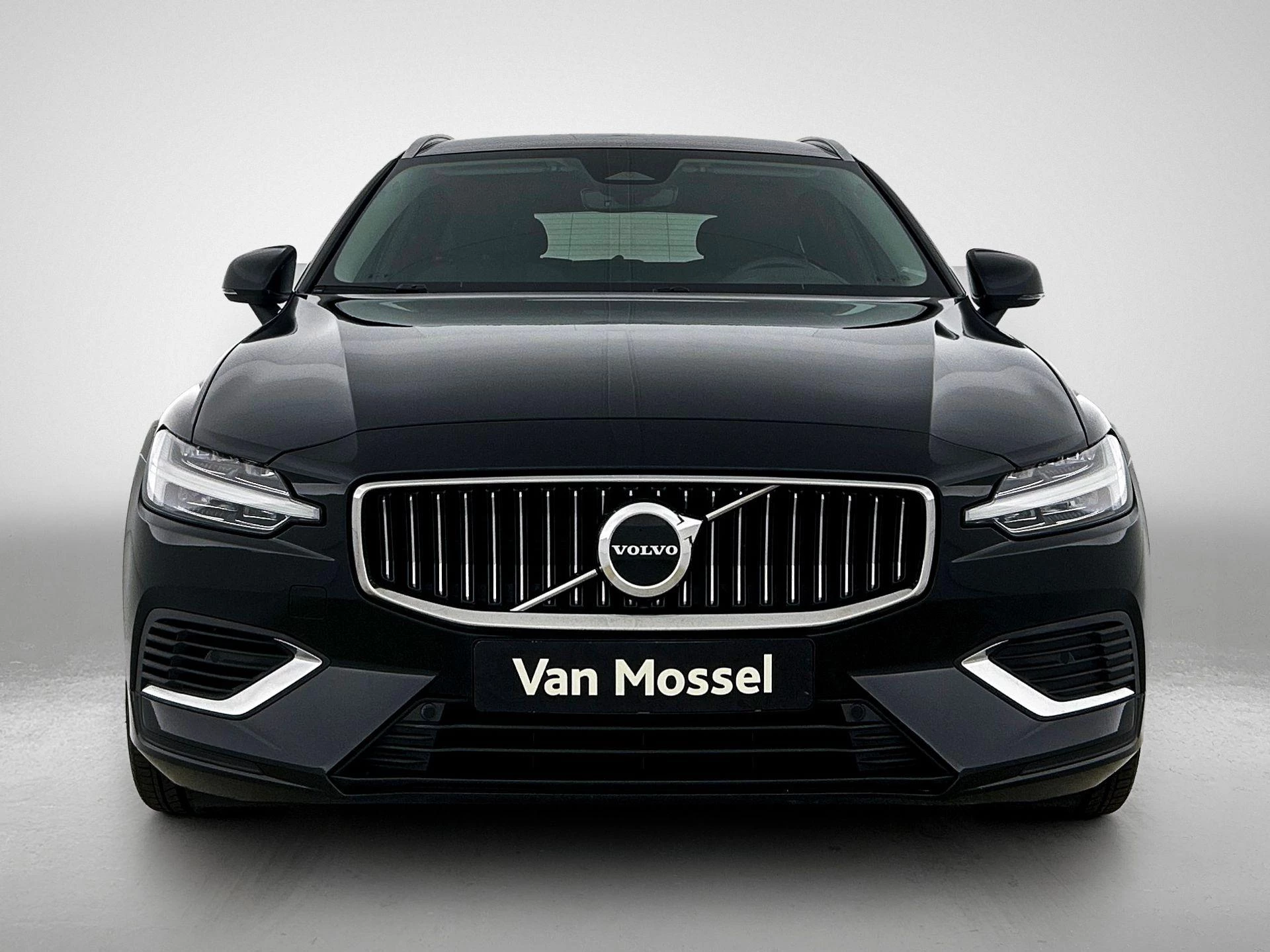 Volvo V60 T6 PHEV 4x4 Core Aut.