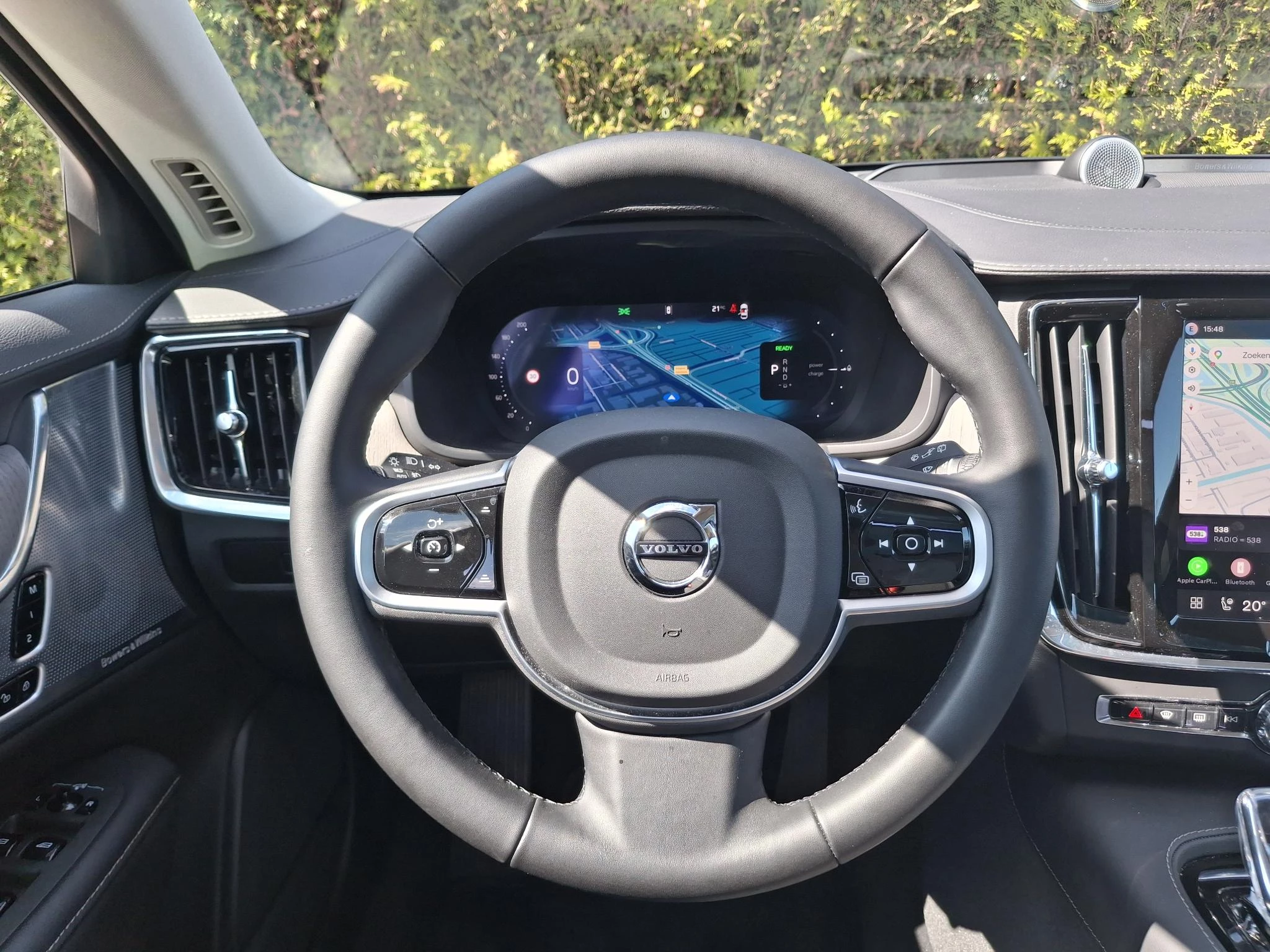 Volvo-V90-image-43