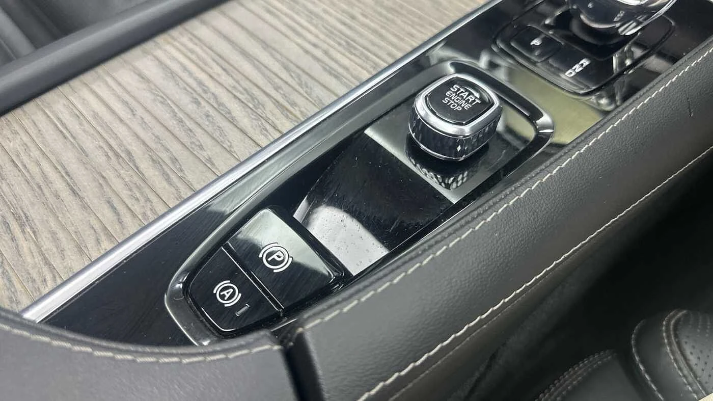 Volvo-XC90-image-51