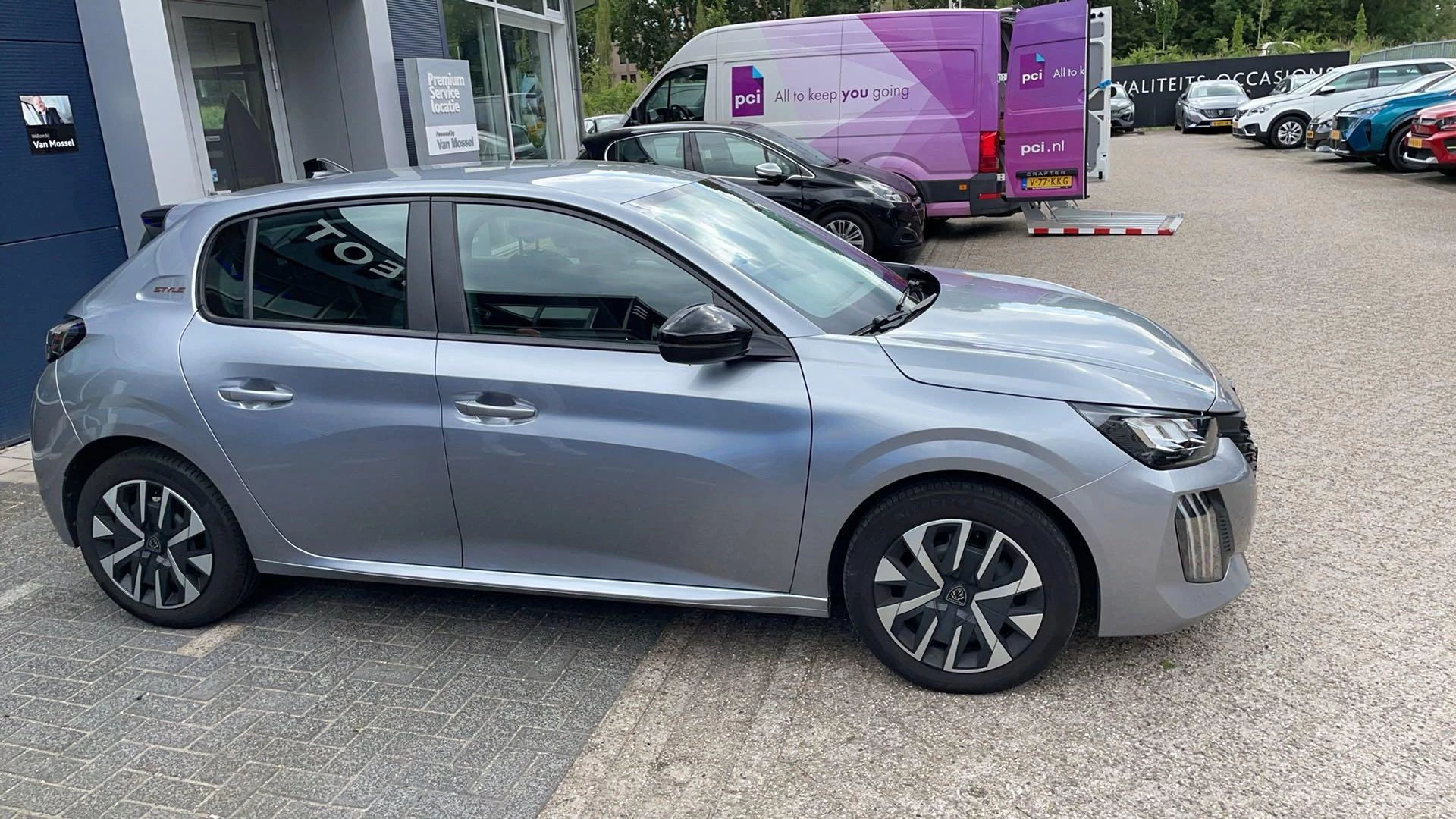 Peugeot 208 1.2 PureTech 75 Style