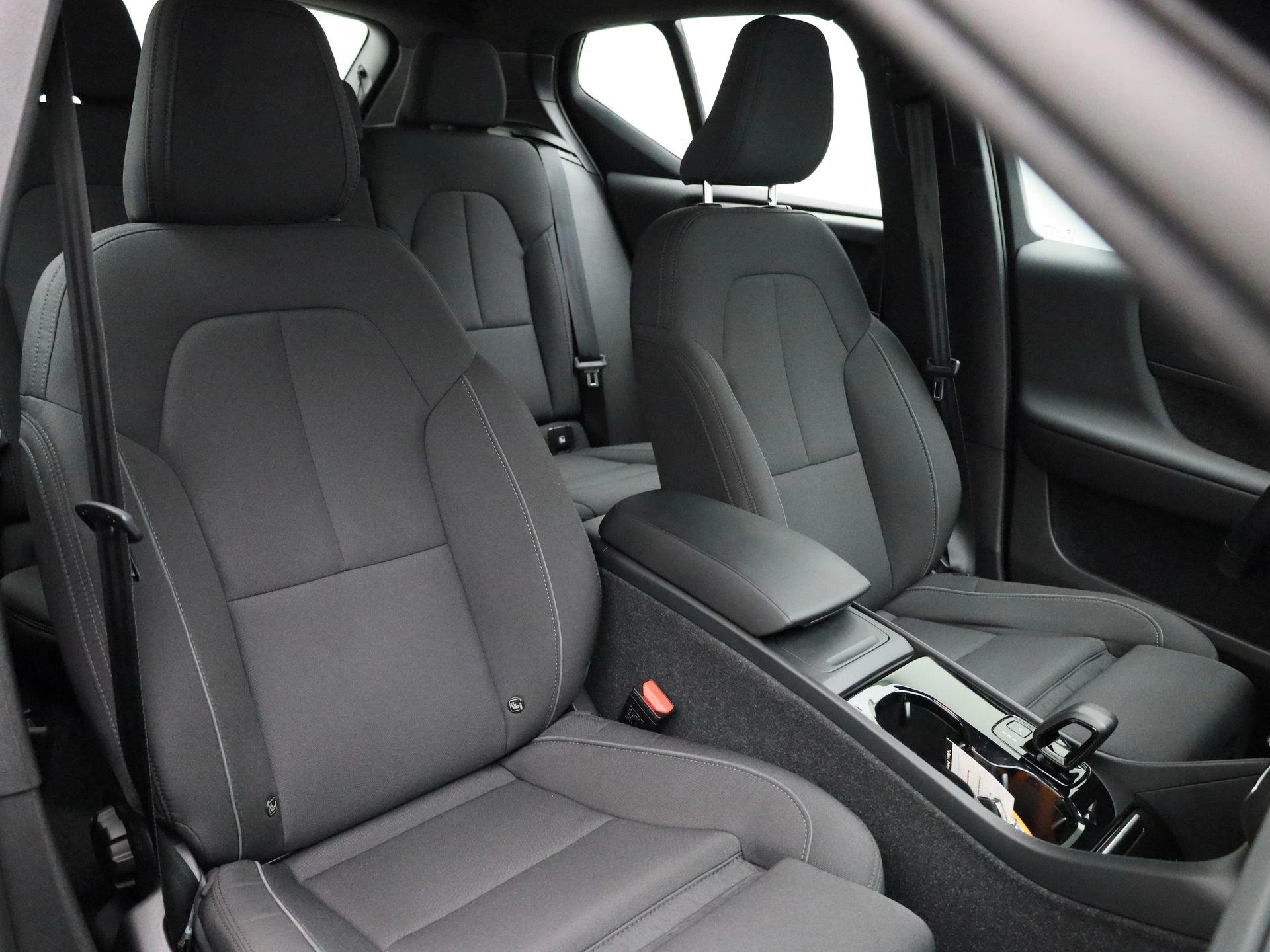 Volvo-XC40-image-35