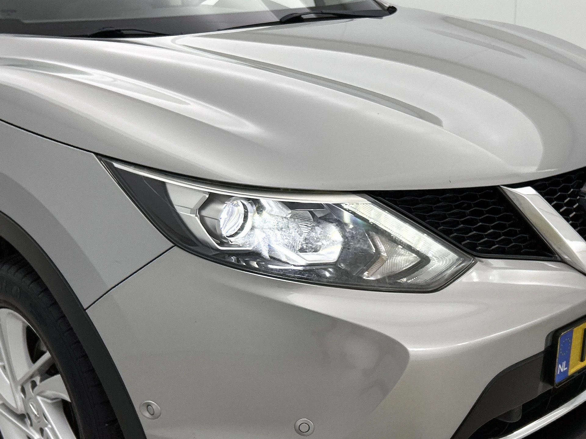 Nissan-QASHQAI-image-24