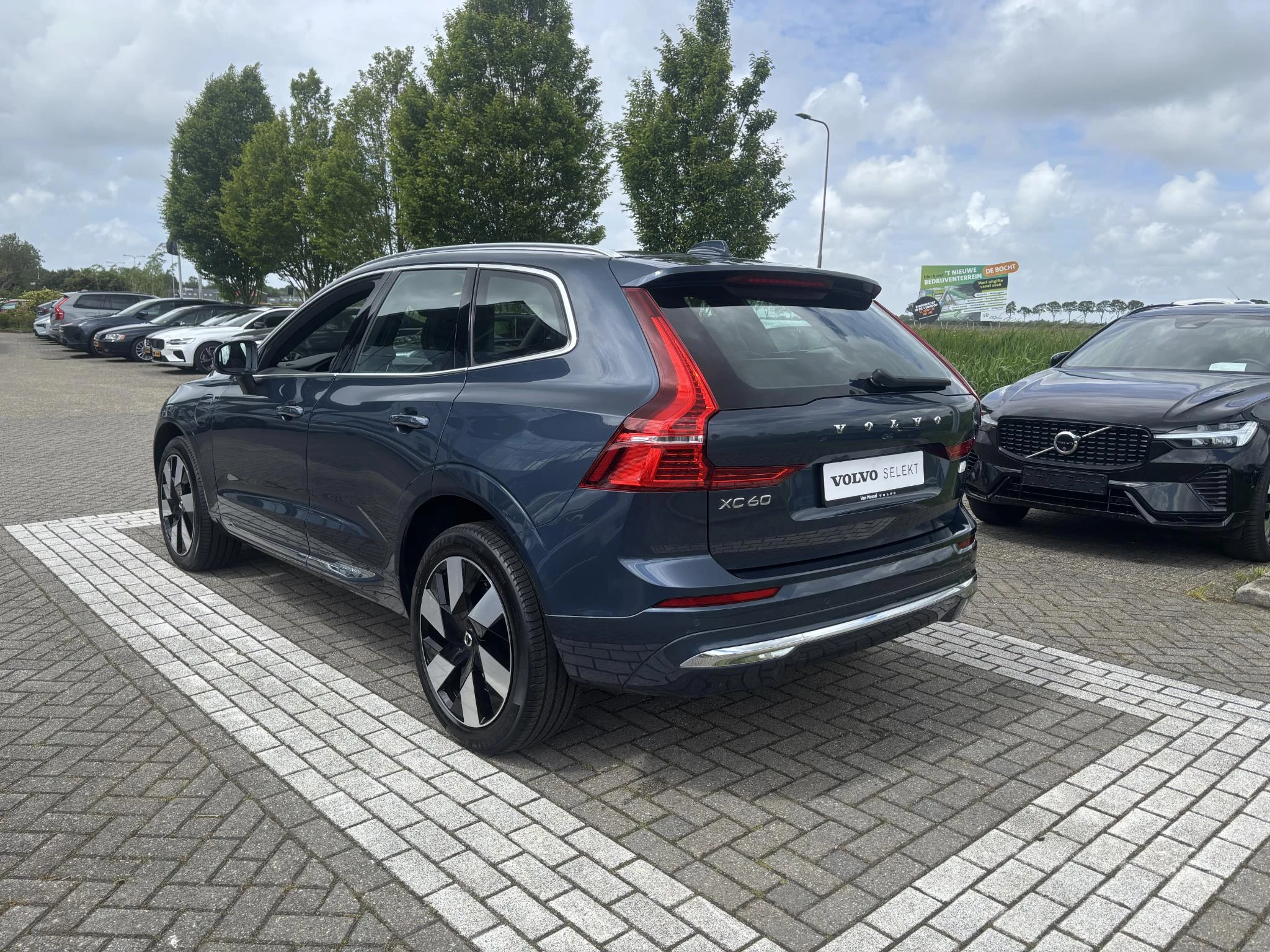 Volvo XC60 T6 Plug-in hybrid AWD Plus Bright
