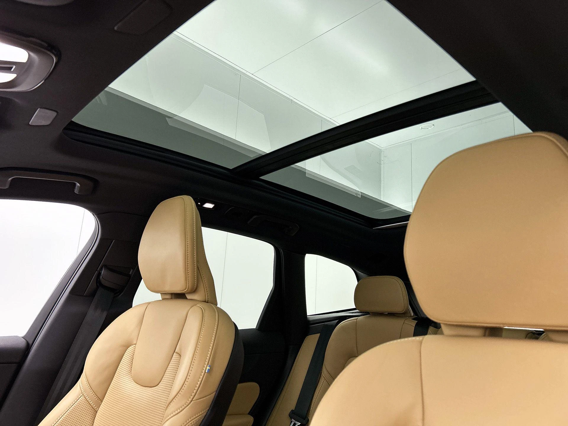 Volvo-XC60-image-40