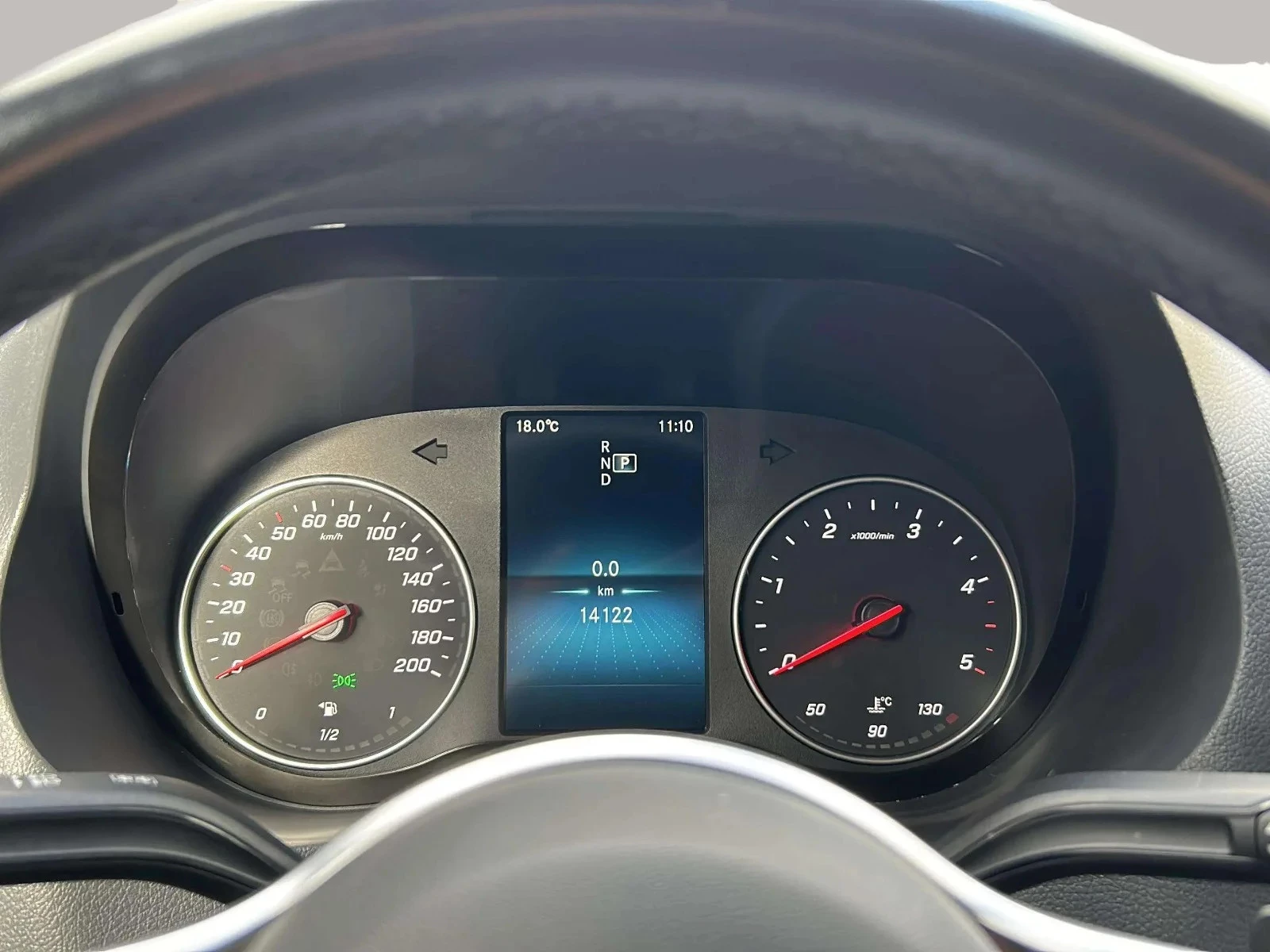 Mercedes-Benz-Sprinter-image-10