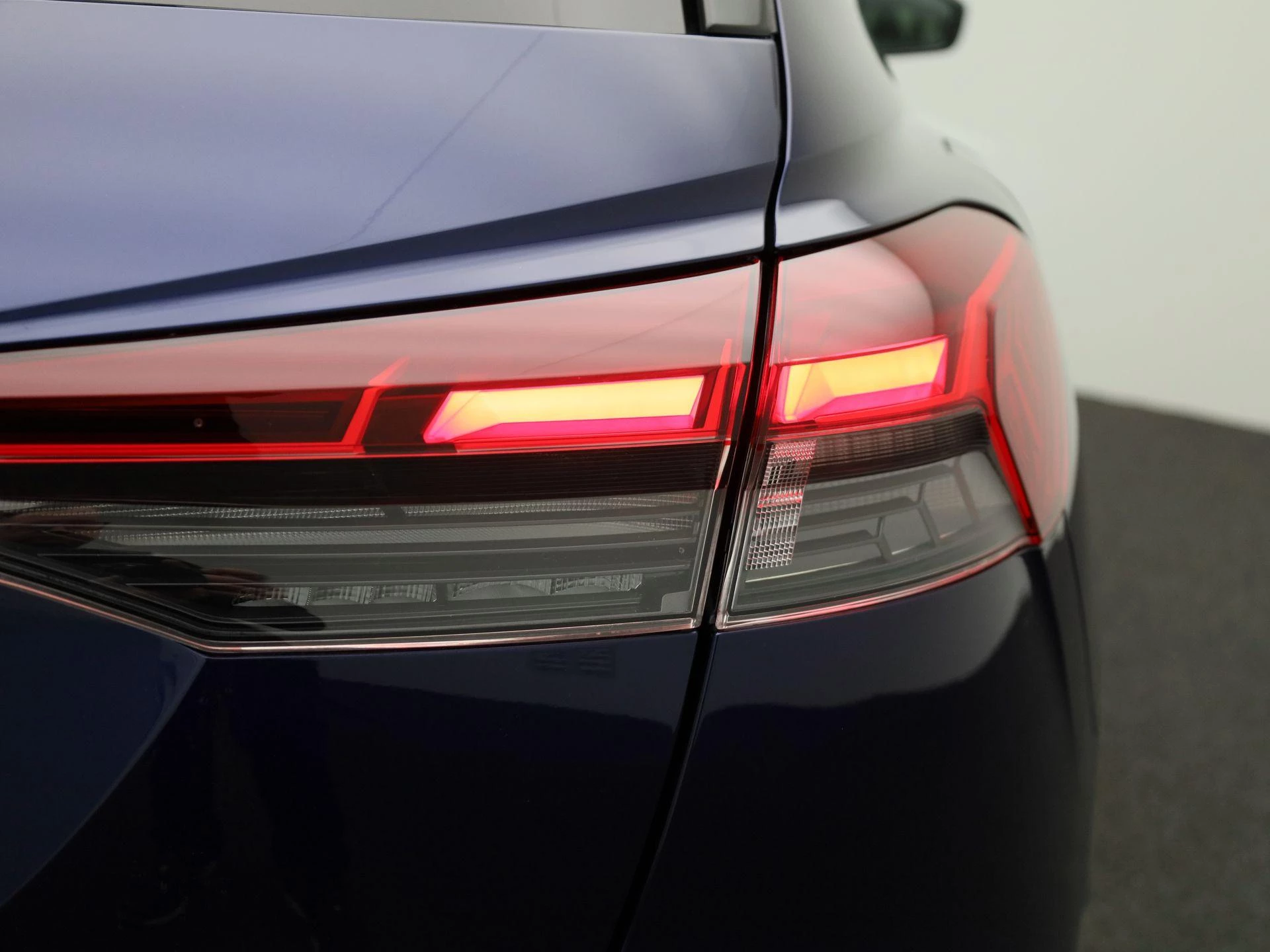 Audi-Q4 e-tron-image-41