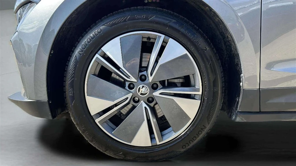 Škoda-Enyaq iV-image-8