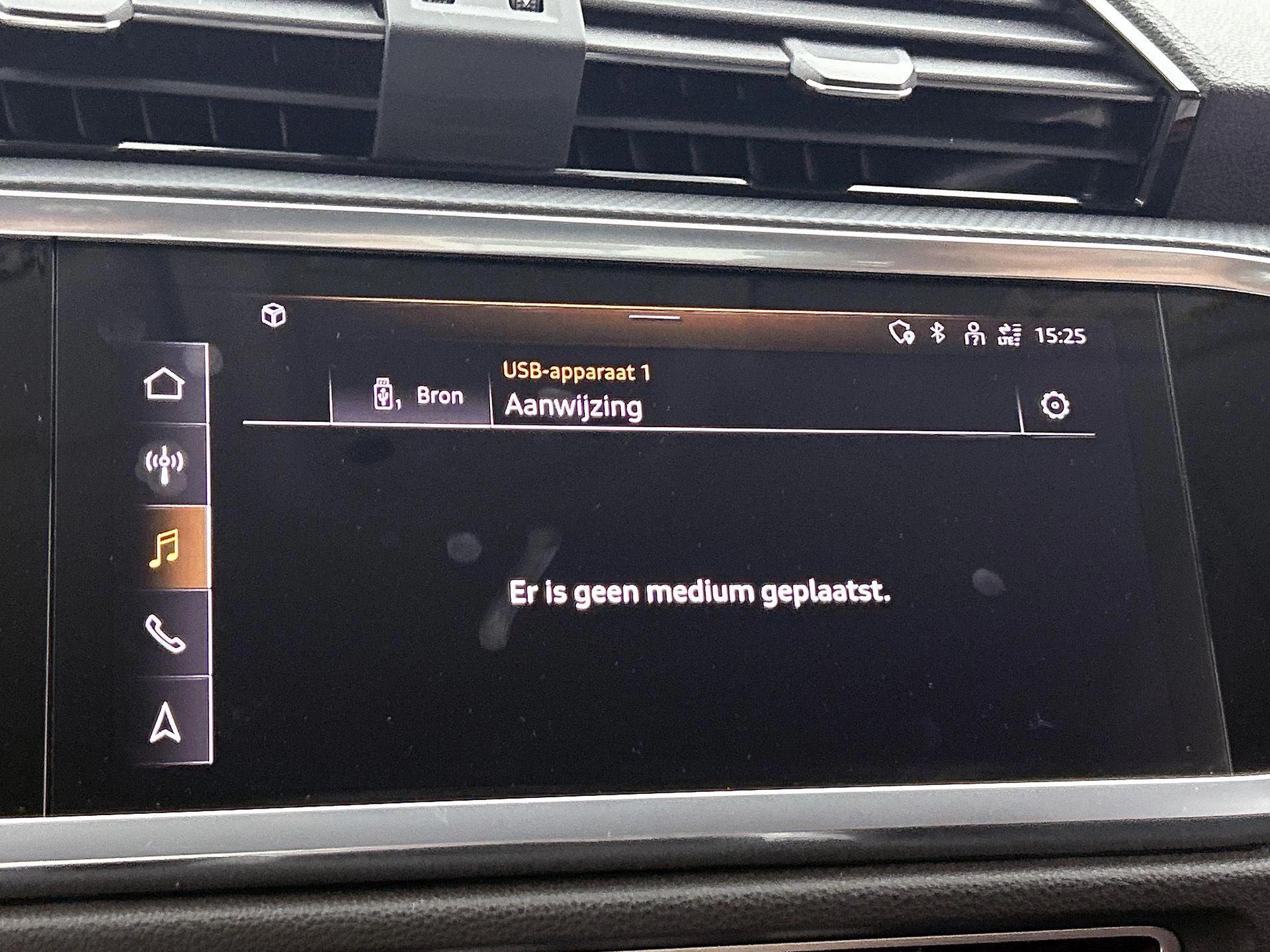 Audi Q3 35 TFSI S edition 150 PK
