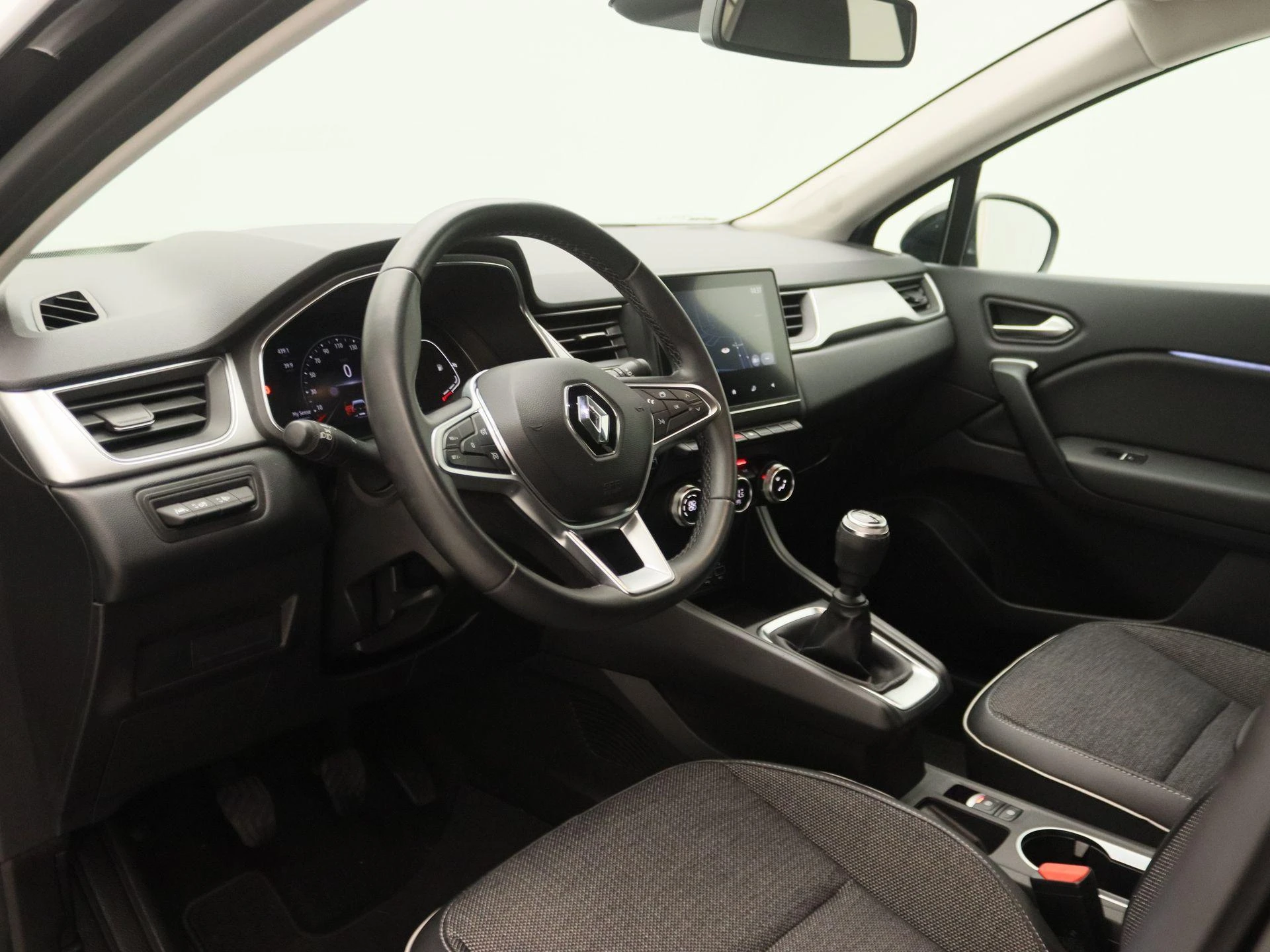 Renault-Captur-image-21