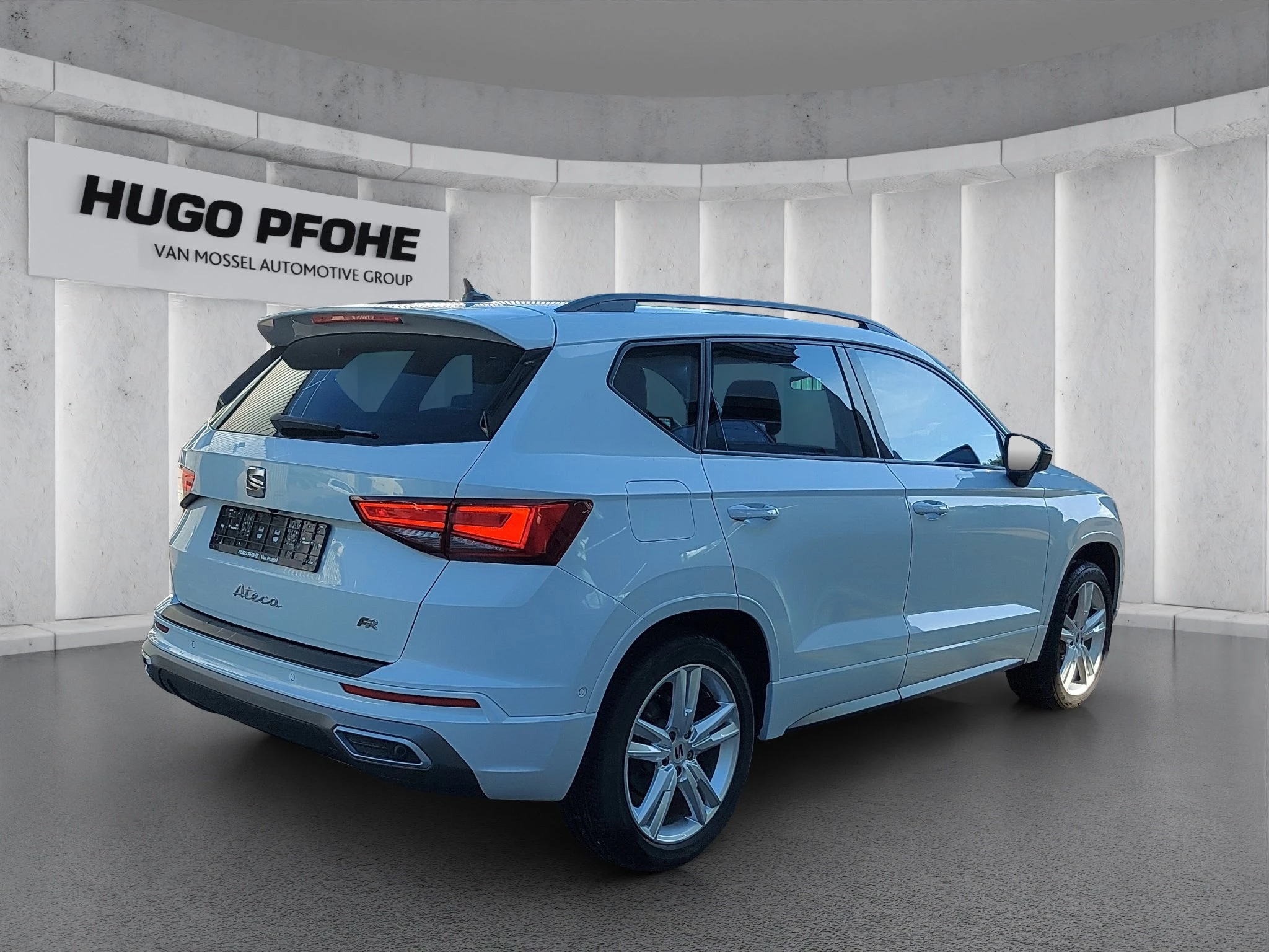 SEAT Ateca | FR | 1.5 TSI | AUTOMATIK | NAVI | ACC | SHZ | LRHZ