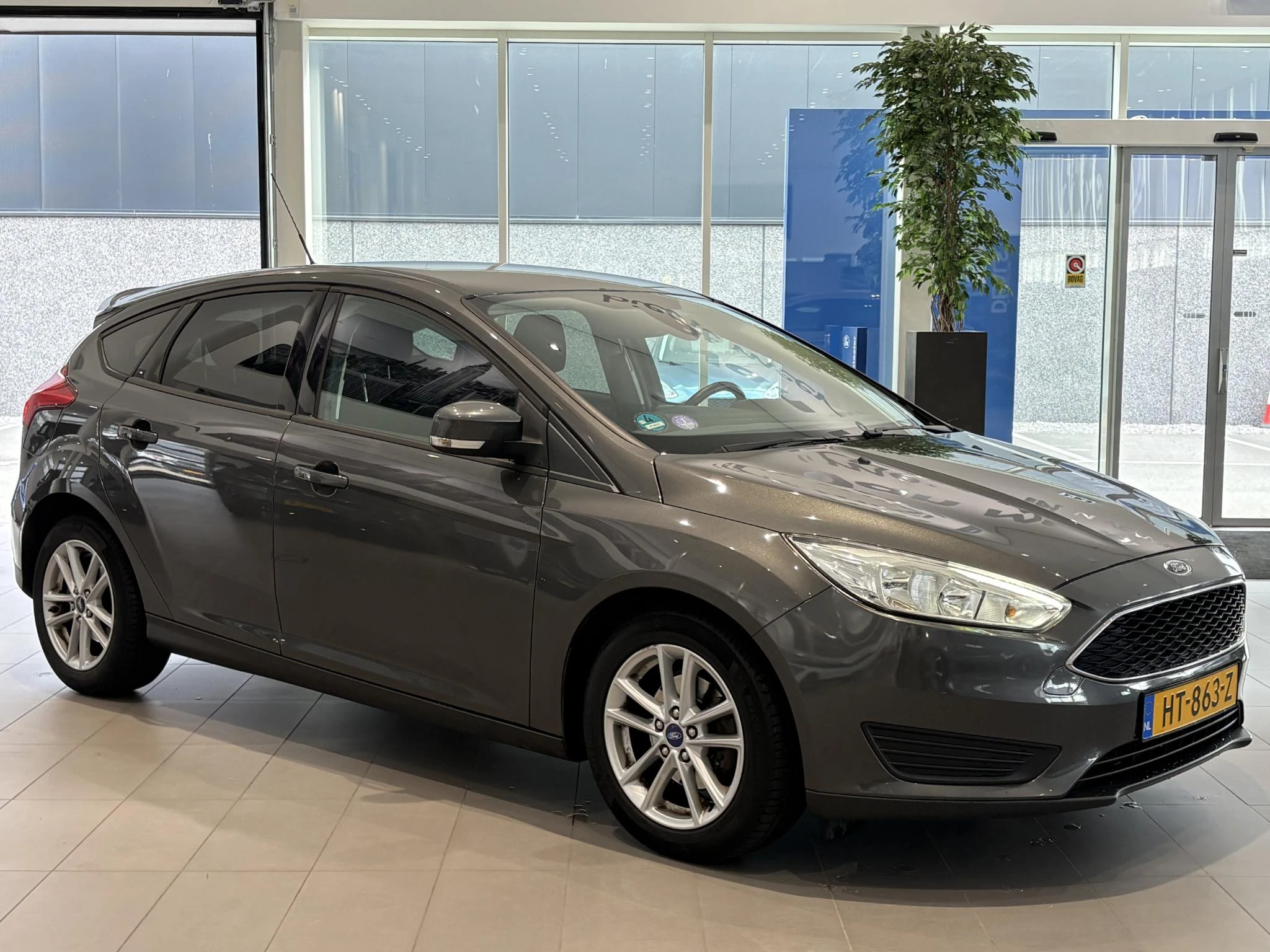 Ford-Focus-image-2
