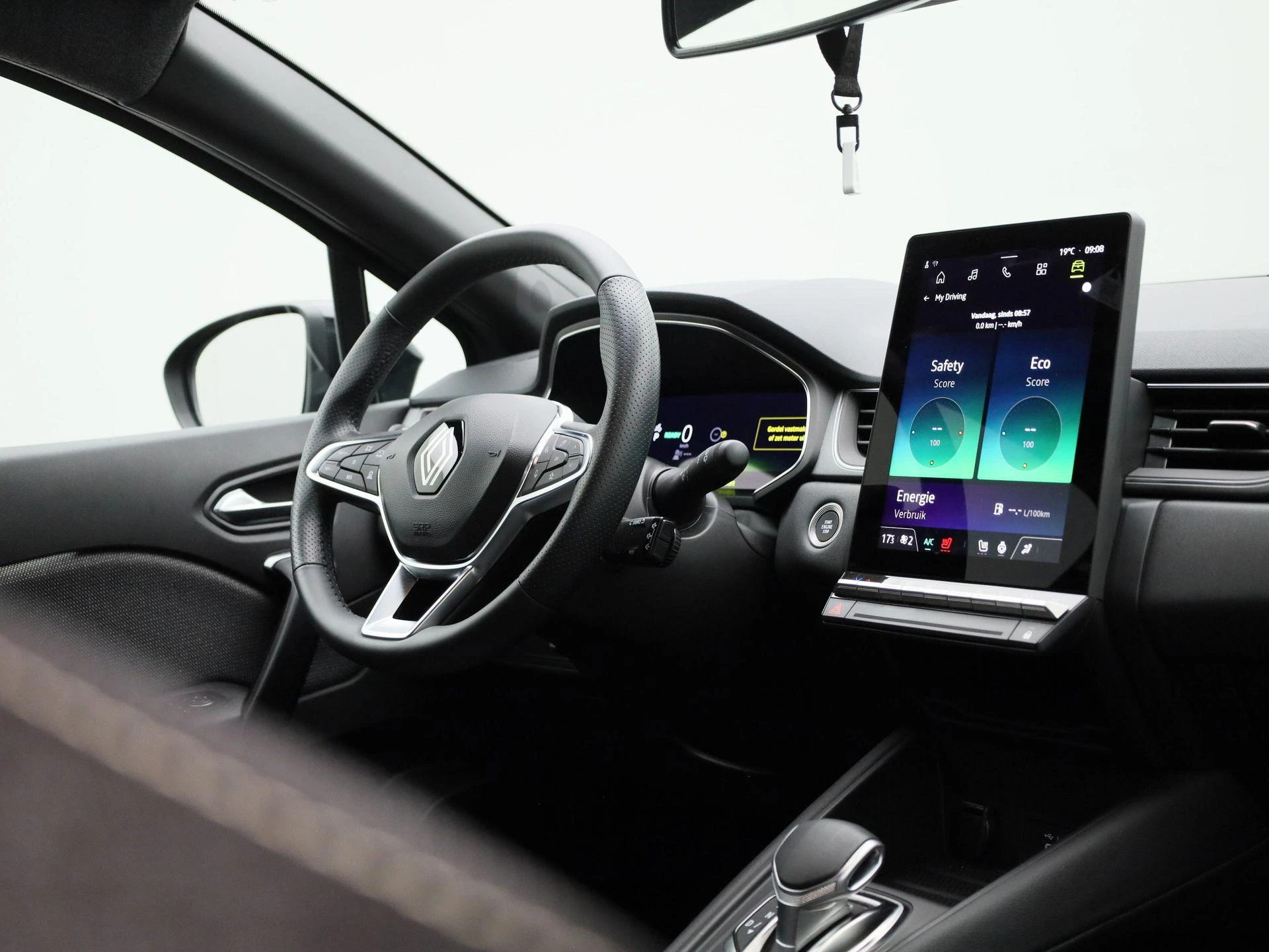 Renault-Captur-image-35