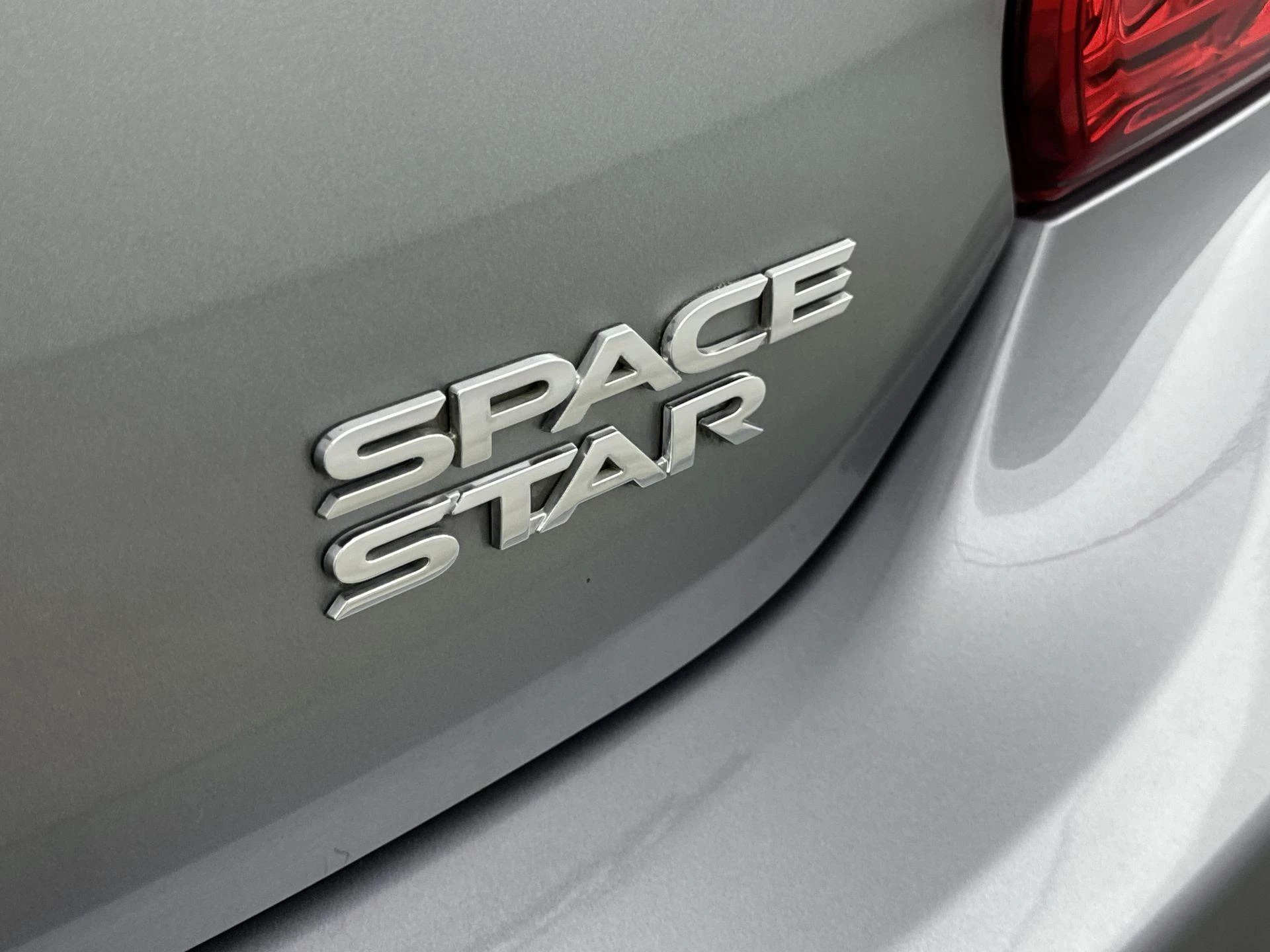 Mitsubishi-Space Star-image-25