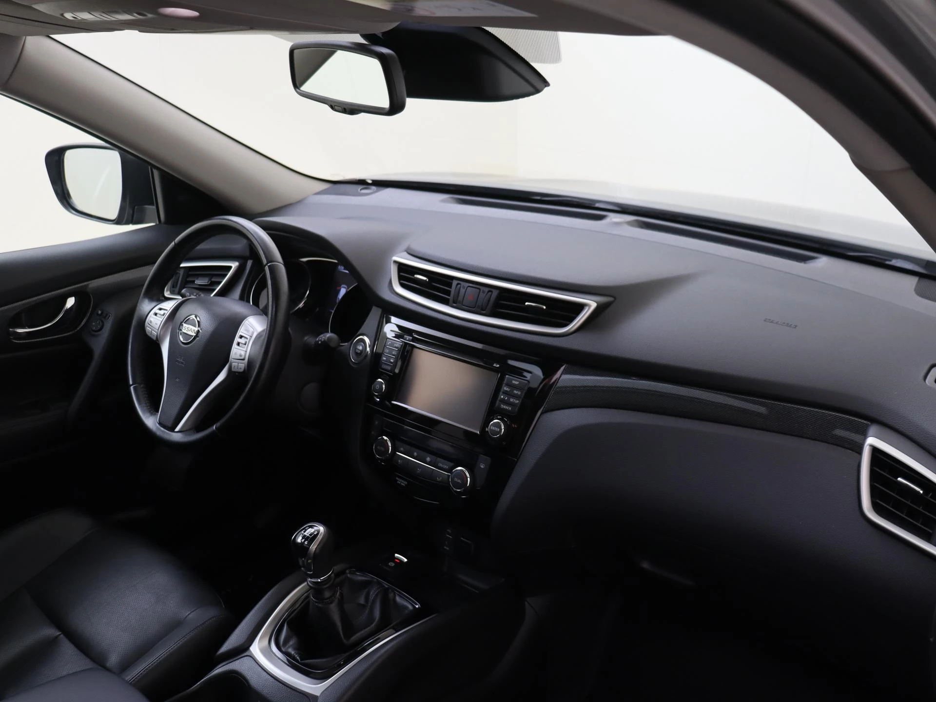 Nissan-X-Trail-image-4