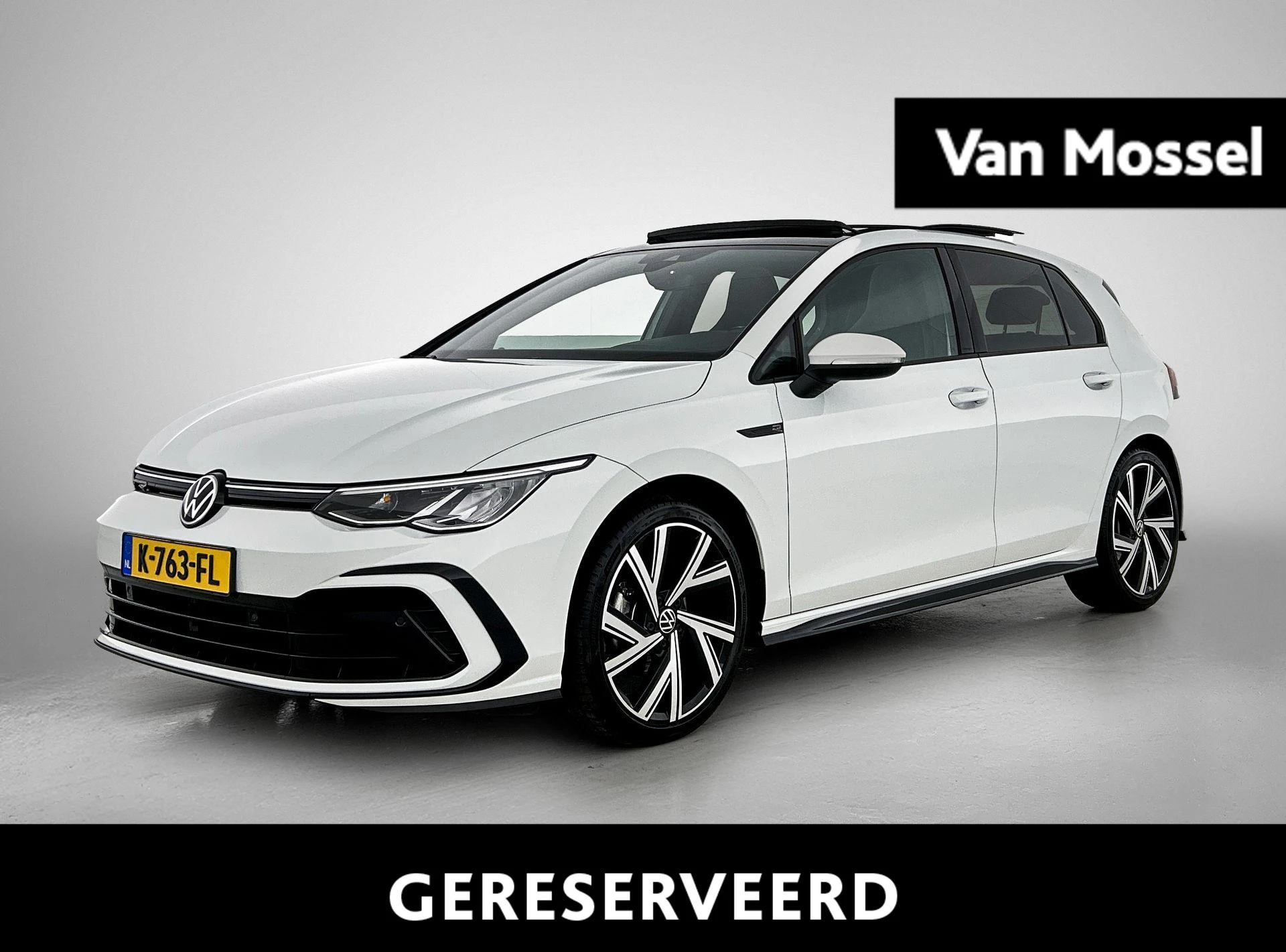 Volkswagen-Golf-image-0