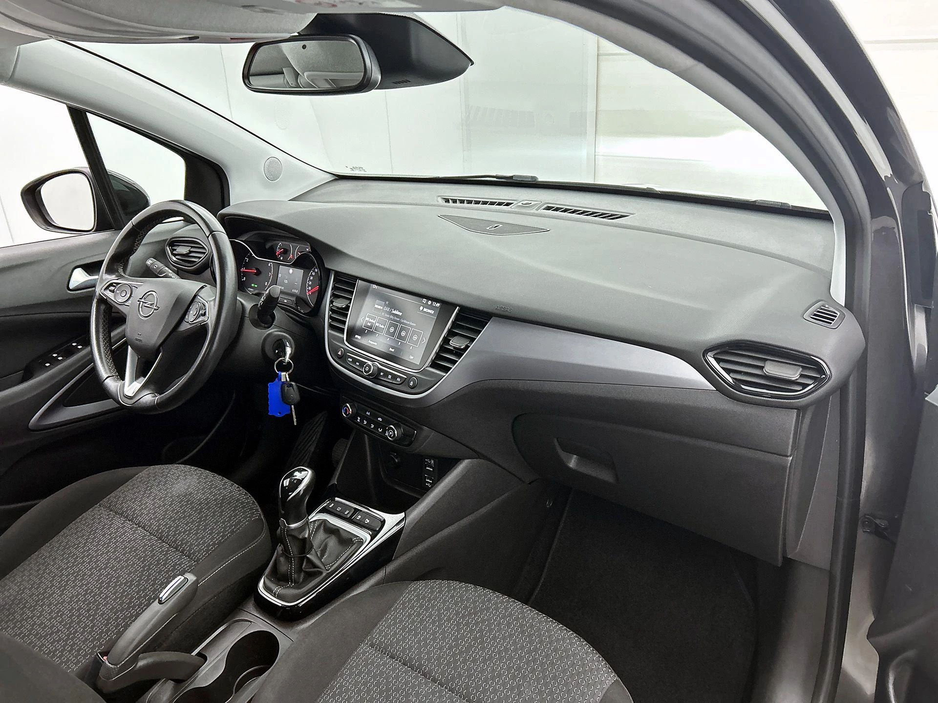 Opel-Crossland-image-18