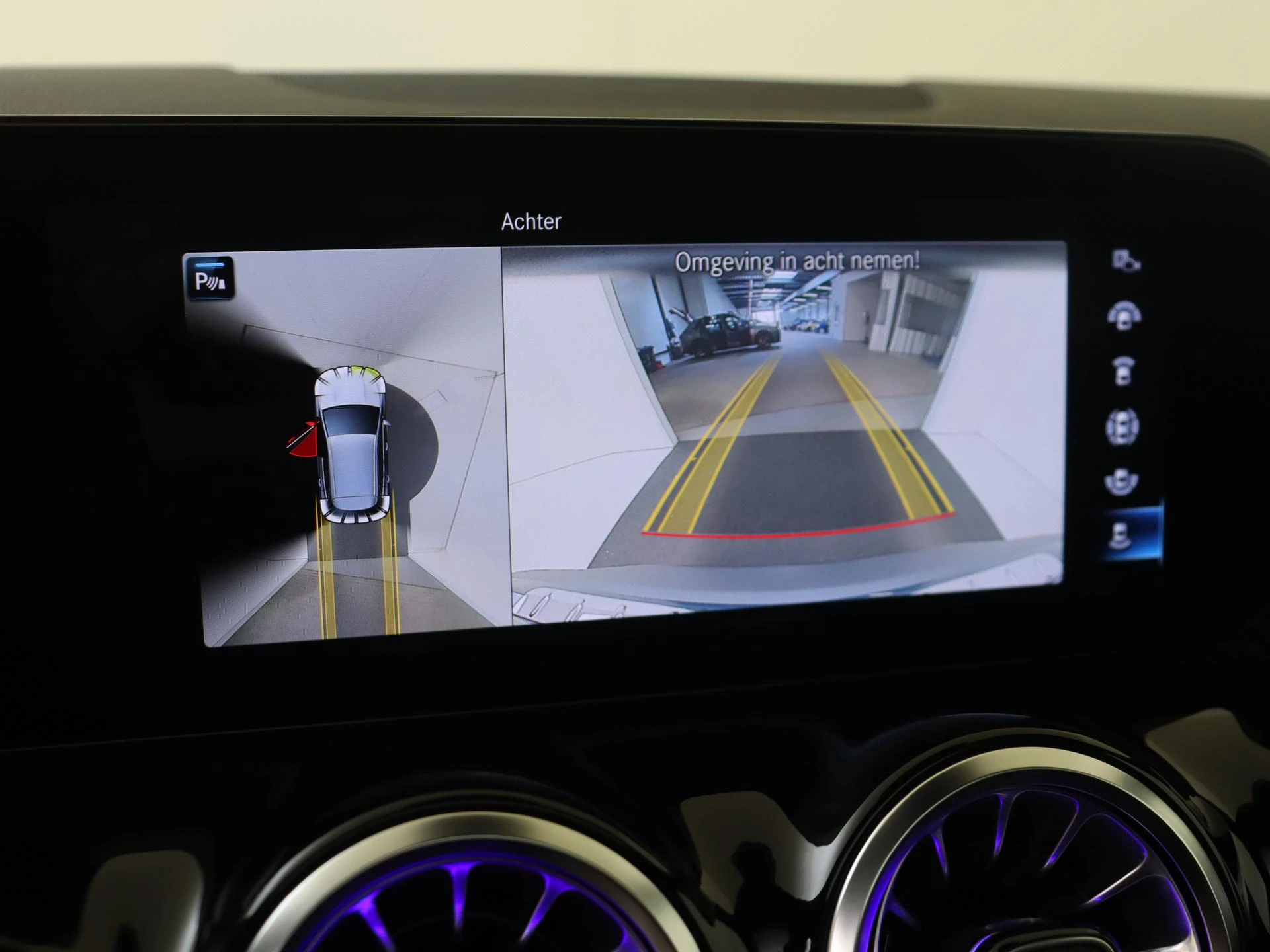 Mercedes-Benz-EQA-image-18