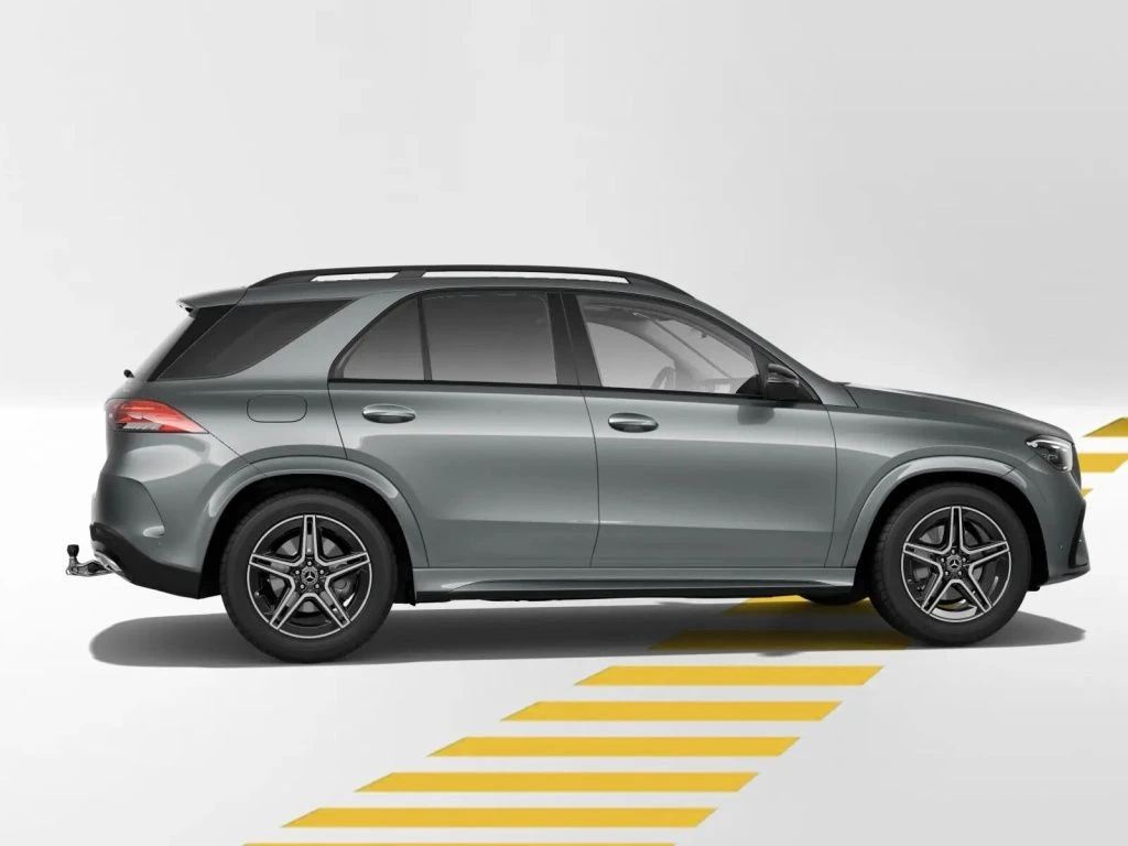 Mercedes-Benz-GLE 300 d-image-7