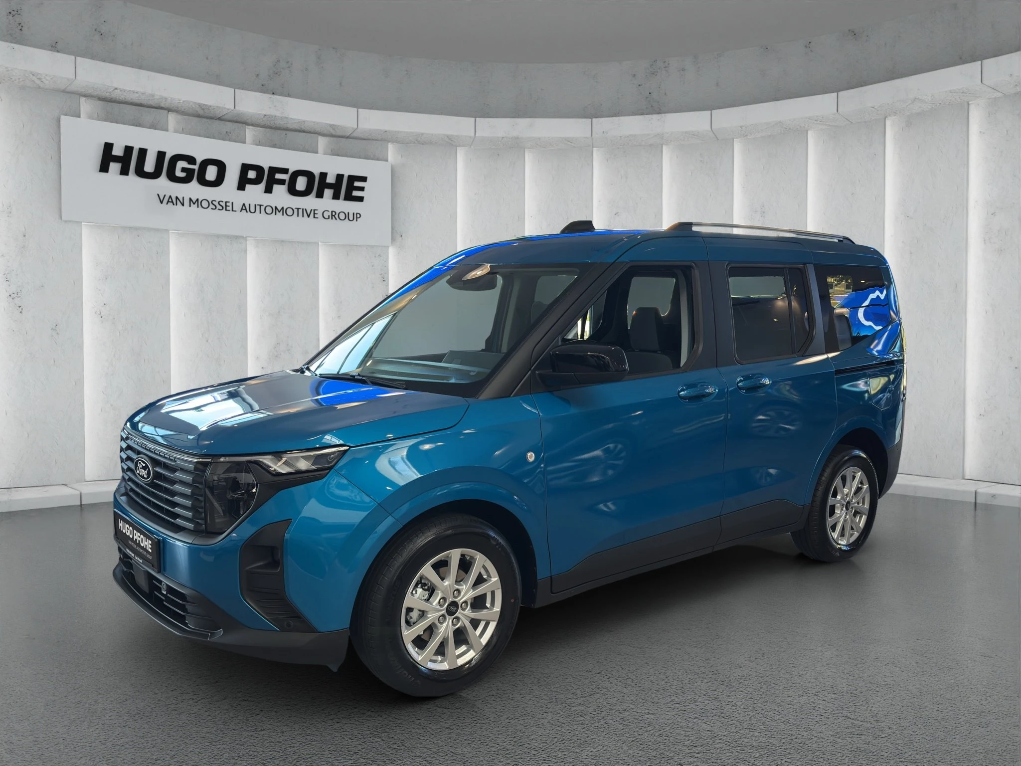 Ford-Tourneo Courier-image-0