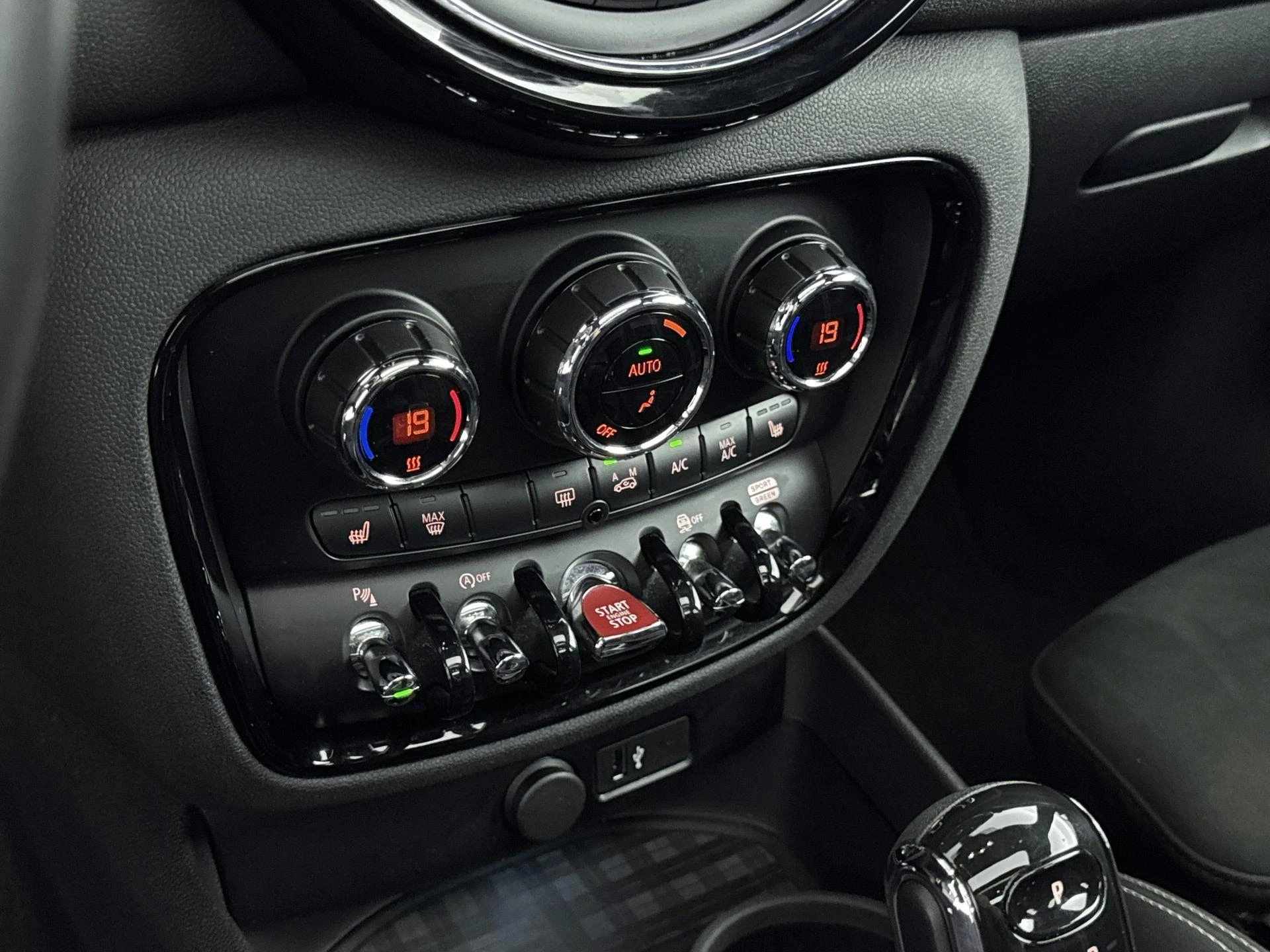 MINI-Clubman-image-14