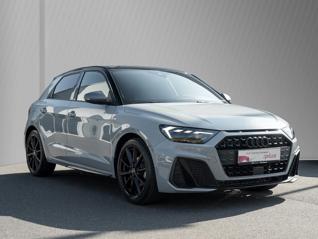 Audi A1 Sportback 30 TFSI S line Competition Navi ACC