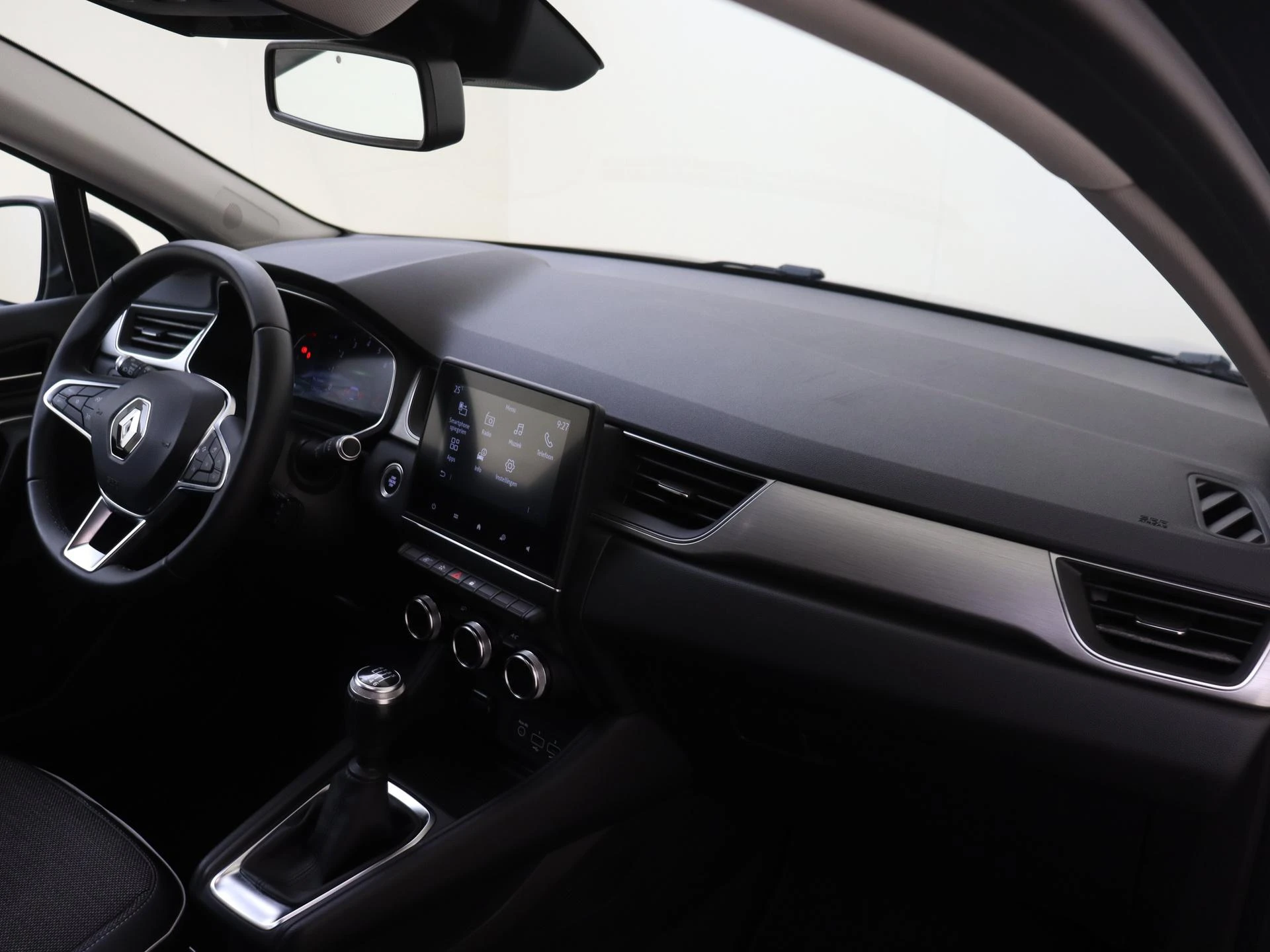 Renault-Captur-image-4