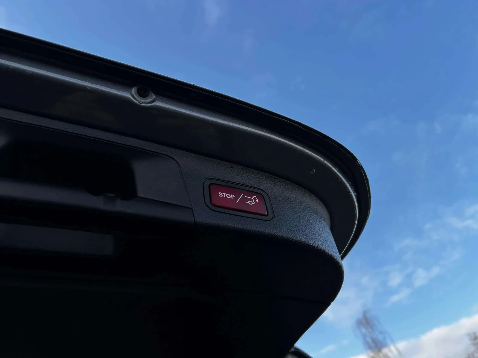 Mercedes-Benz-EQA-image-22