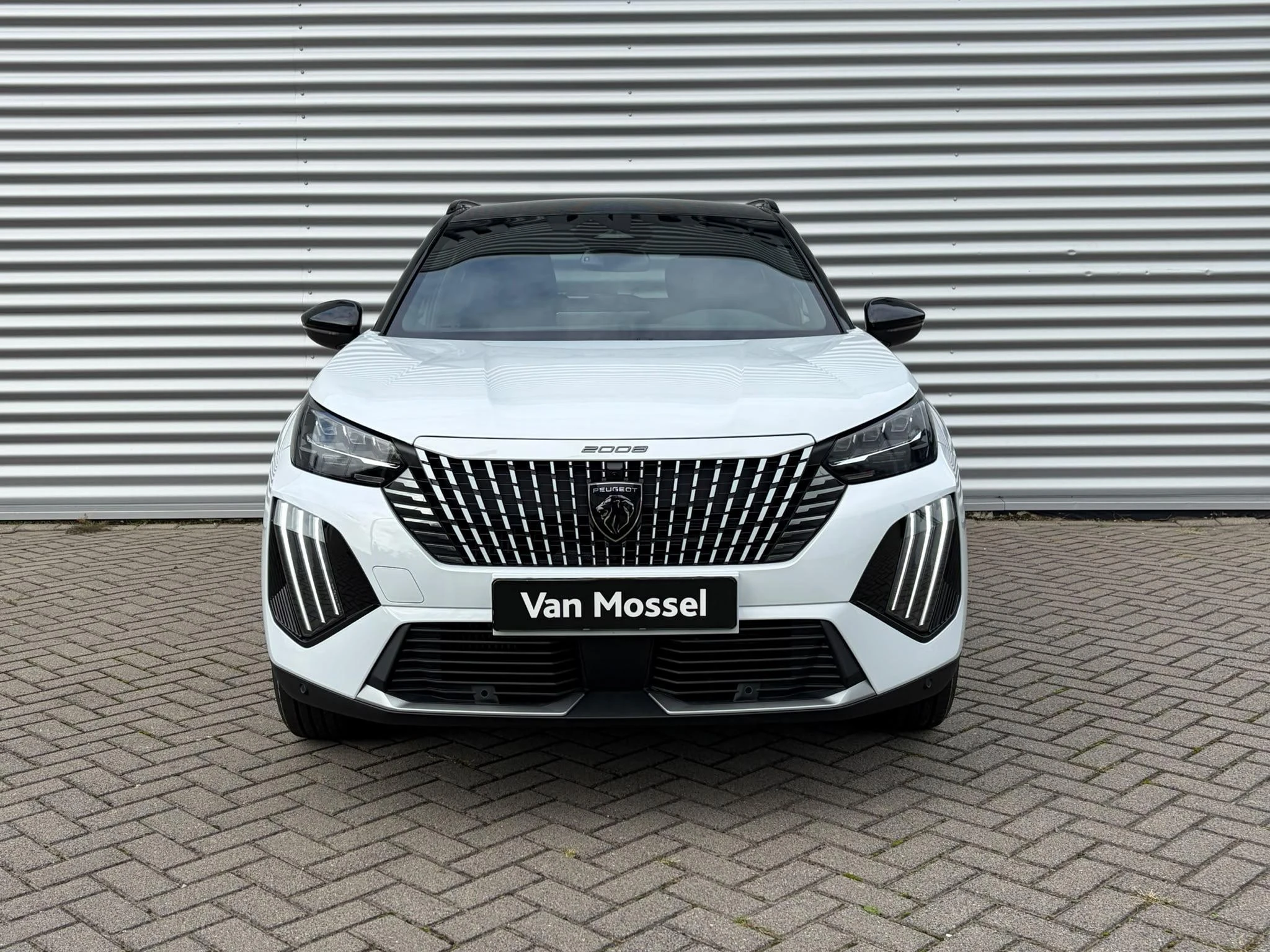Peugeot-2008-image-2