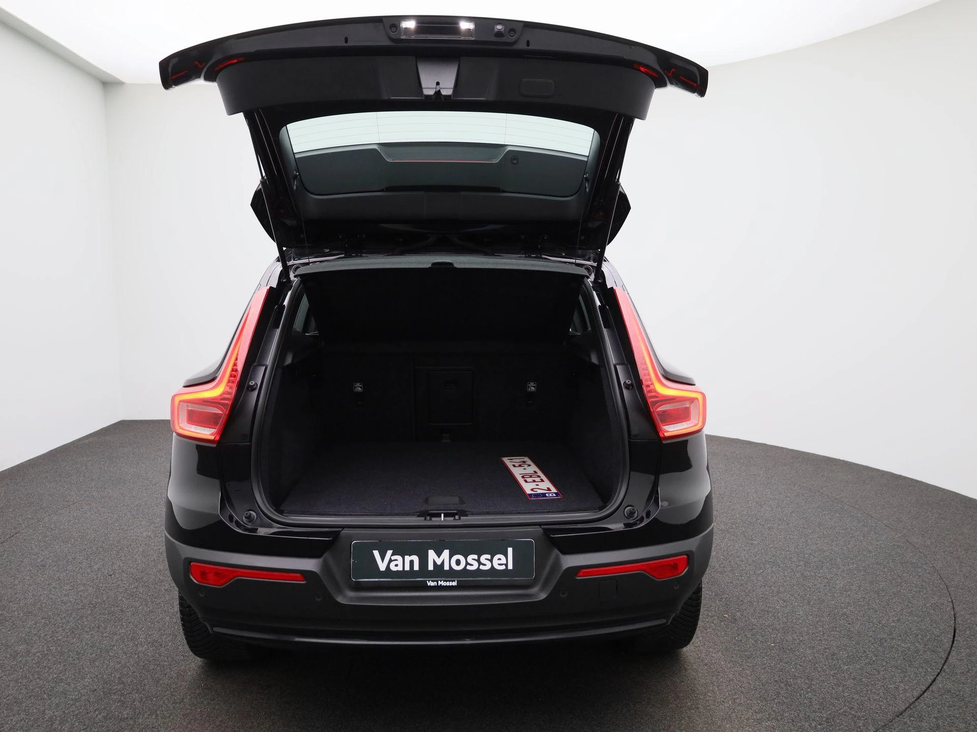 Volvo-XC40-image-10