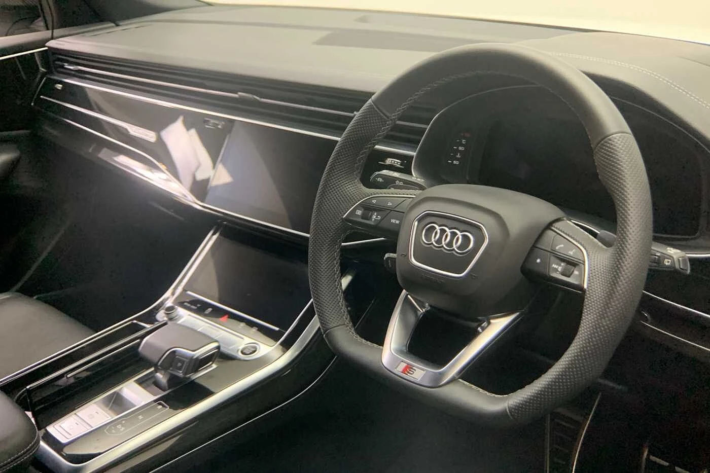 Audi-Q8-image-5