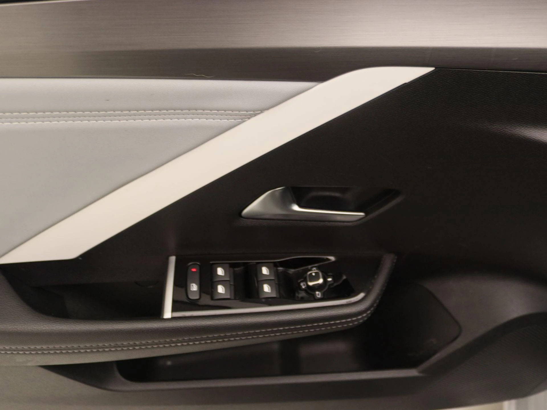 Opel-Astra-image-19