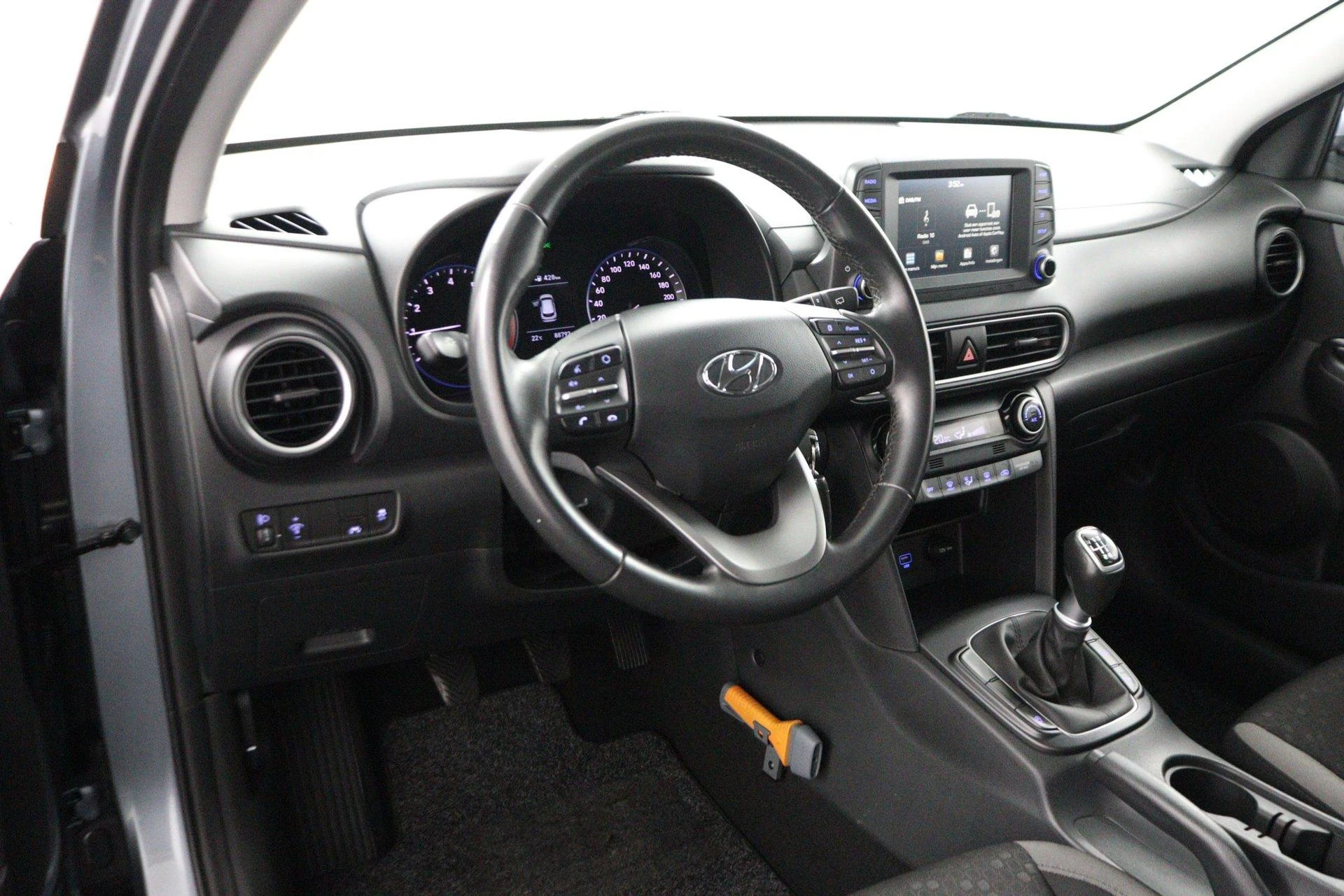 Hyundai-Kona-image-54