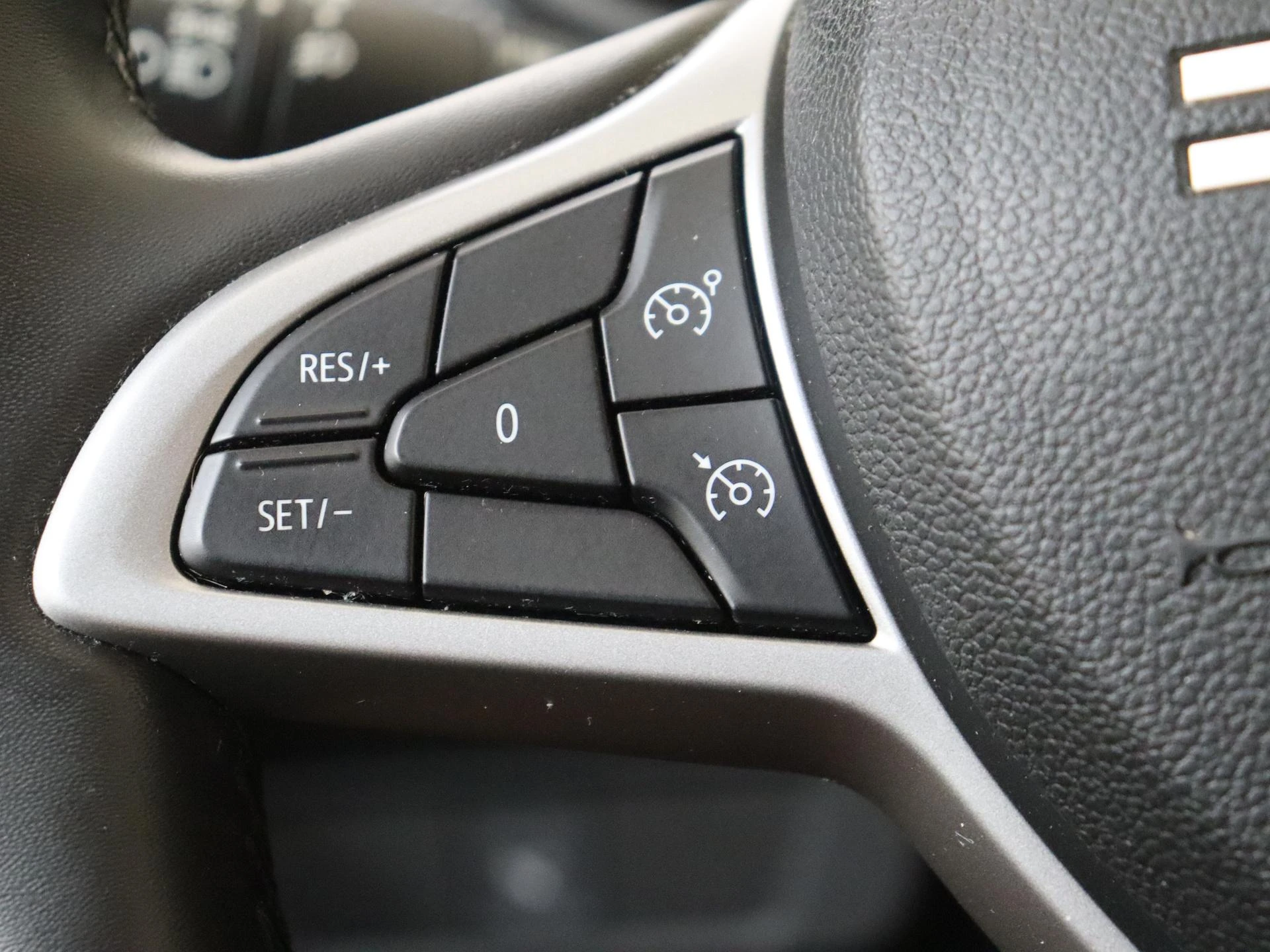 Dacia-Sandero-image-12