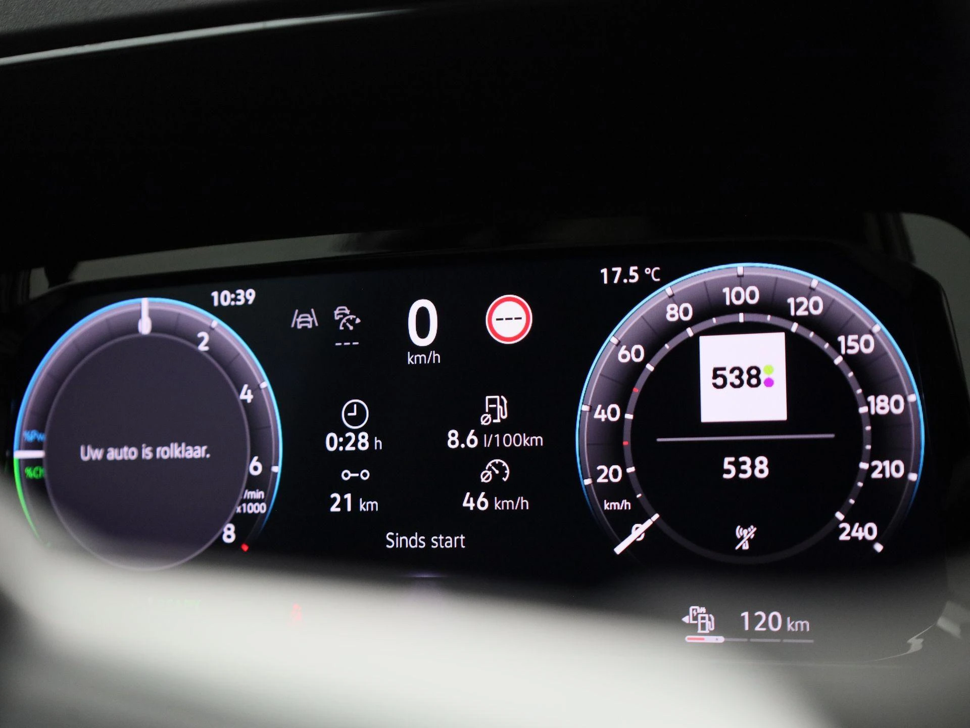 Volkswagen-Caddy-image-22