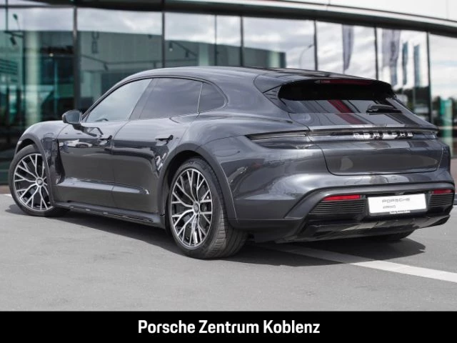 Porsche Taycan 4 Cross Turismo s