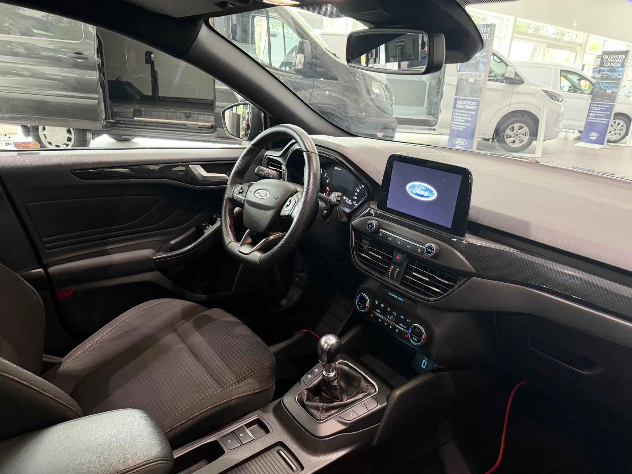 Ford-Focus-image-4