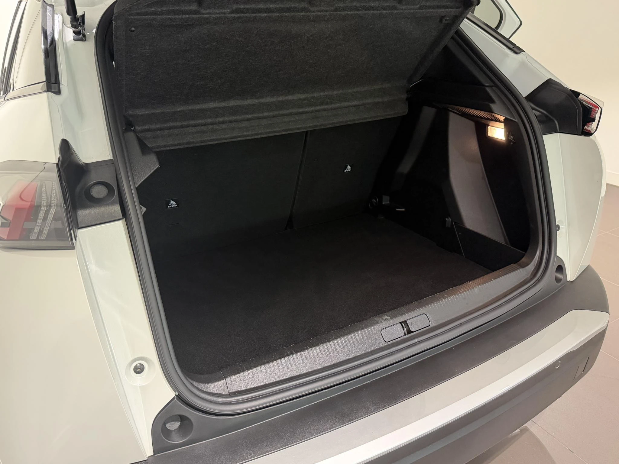 Peugeot-2008-image-24