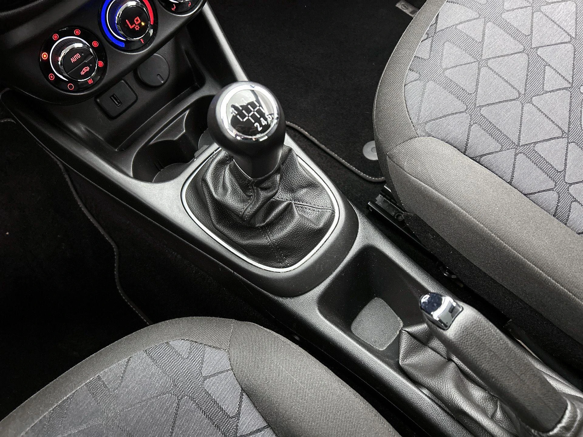 Opel-Corsa-image-14