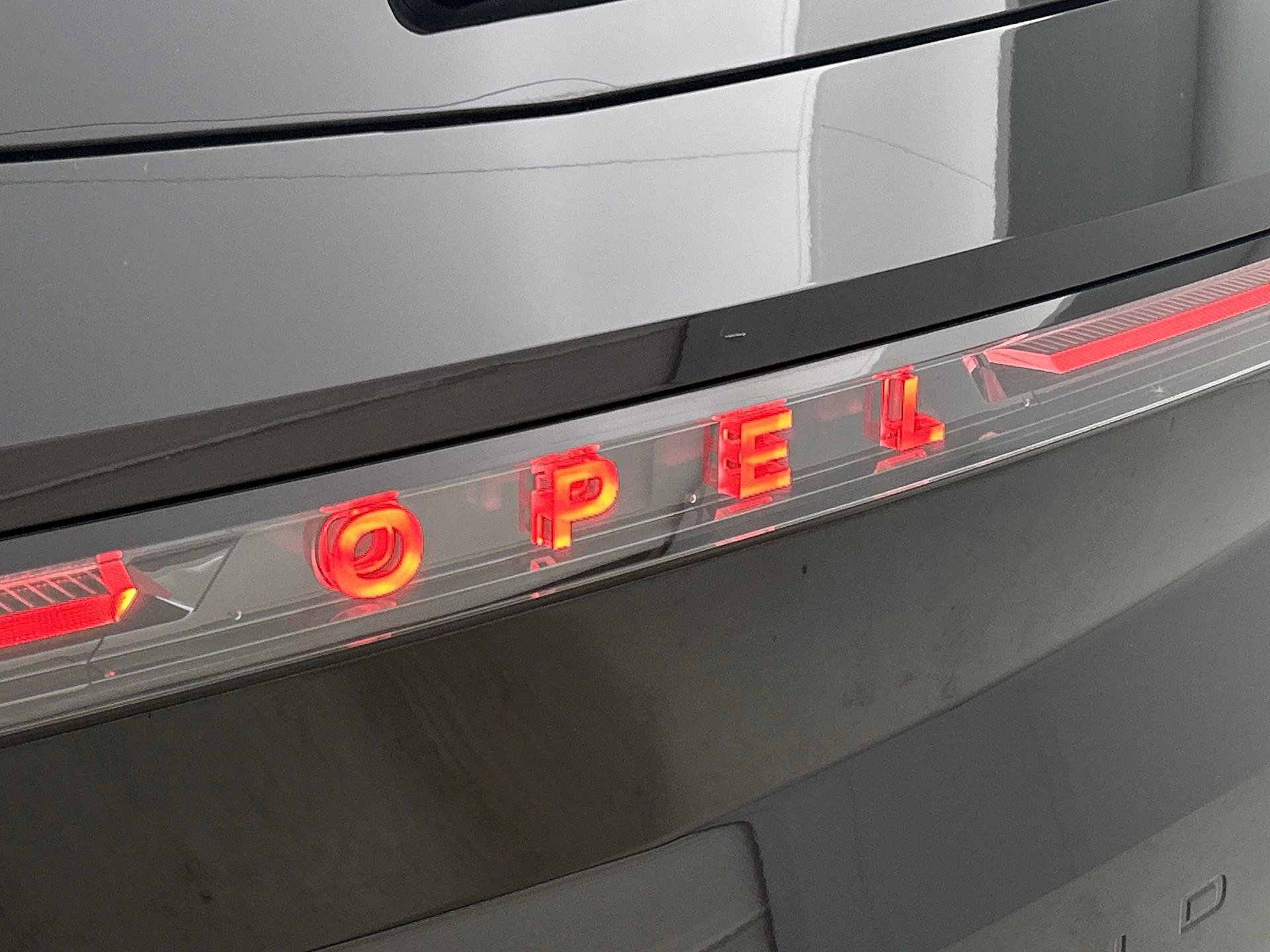 Opel Grandland 1.2 Turbo Hybrid GS