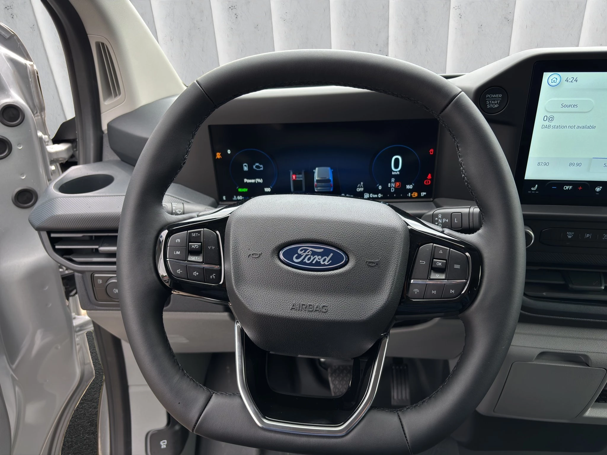 Ford Transit Custom Trend Service-Line PHEV 320 L1 *Aktion inkl. Macher Prämie bis 30.06.2026*