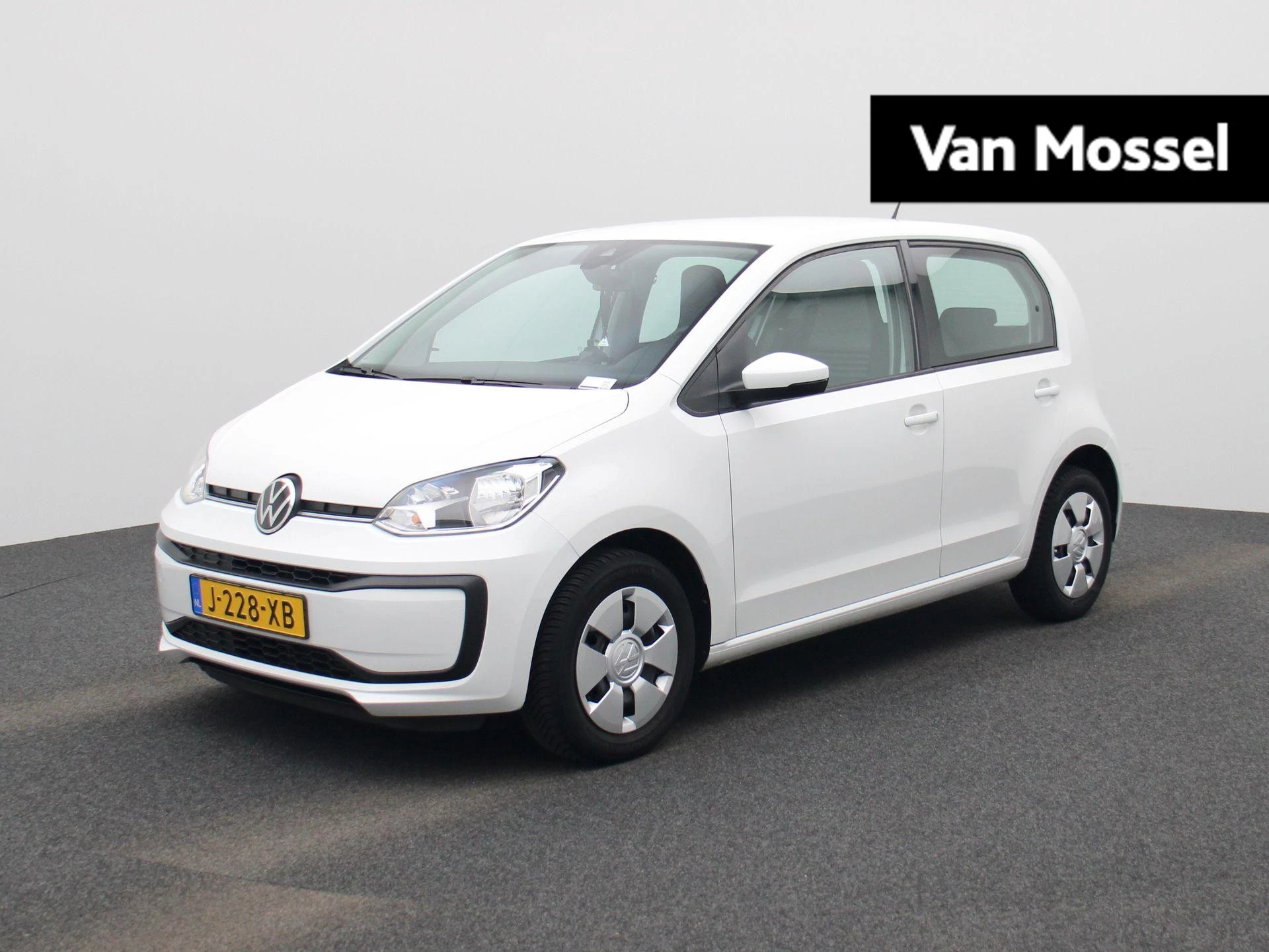 Volkswagen-up!-image-0