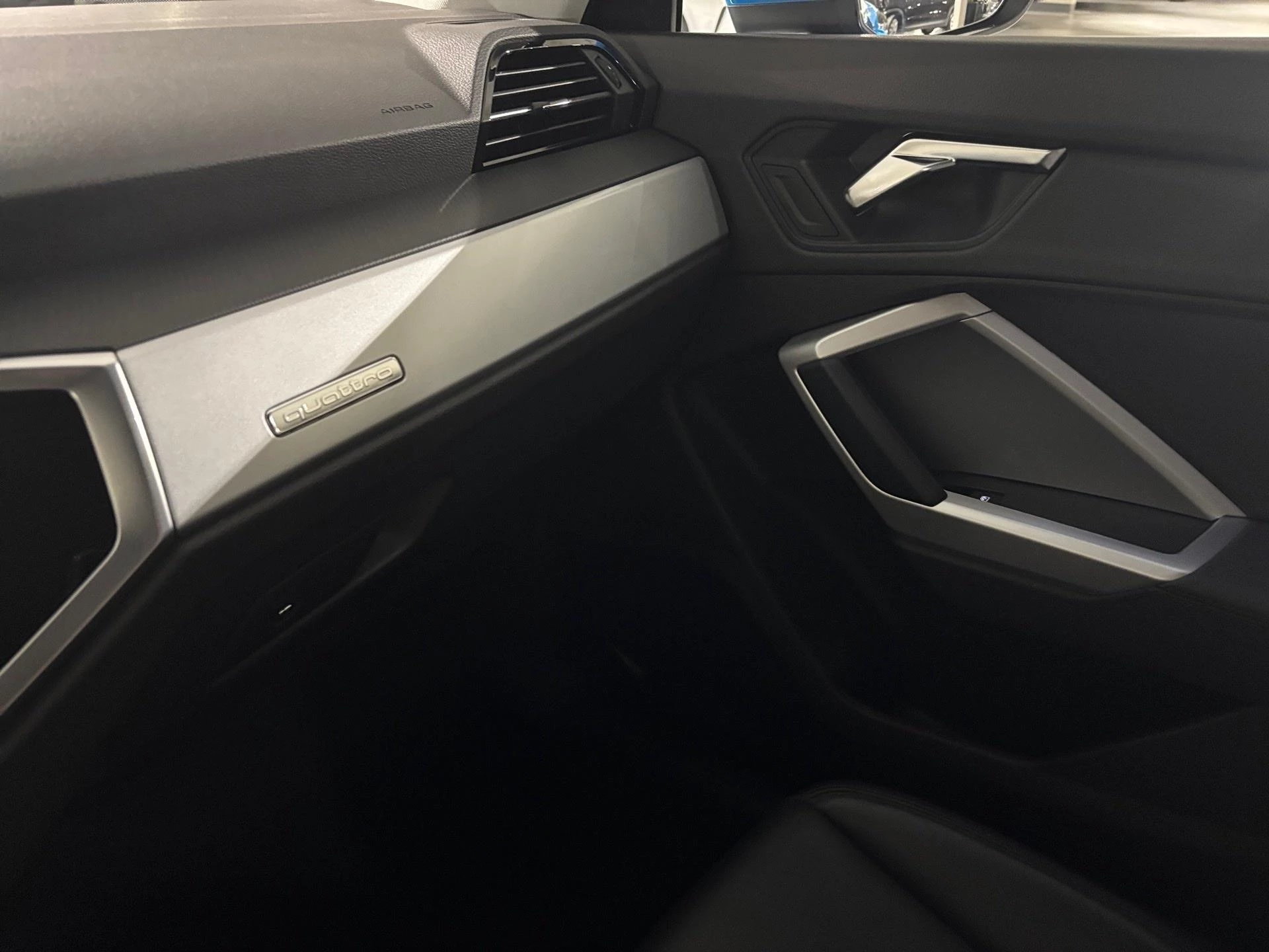 Audi-Q3-image-8